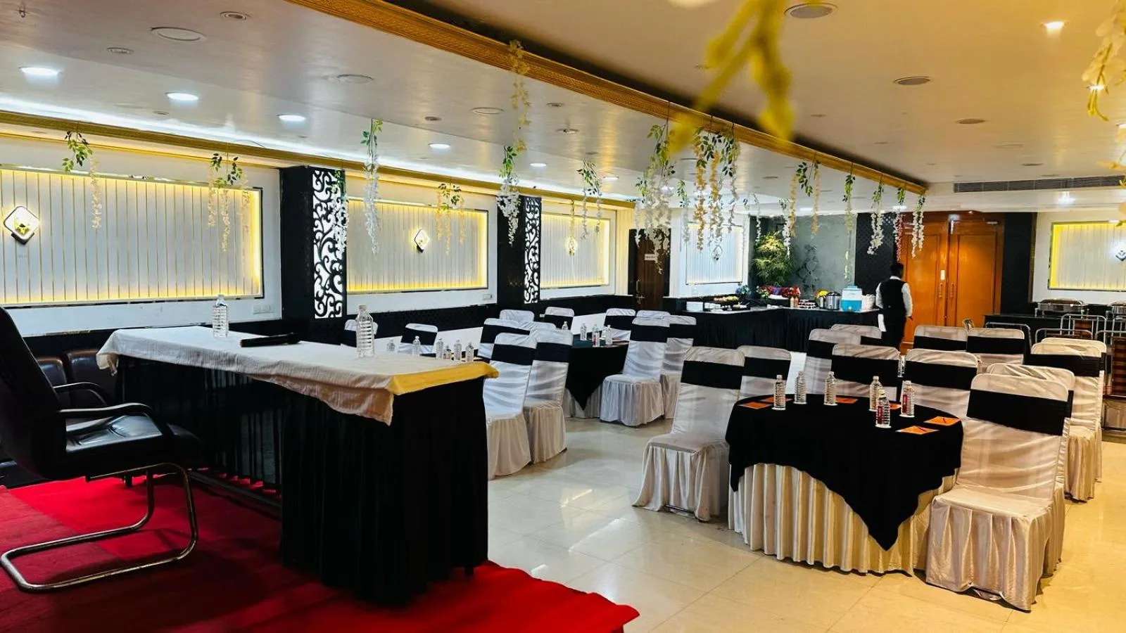 Banquet/Function facilities in Hotel SP International