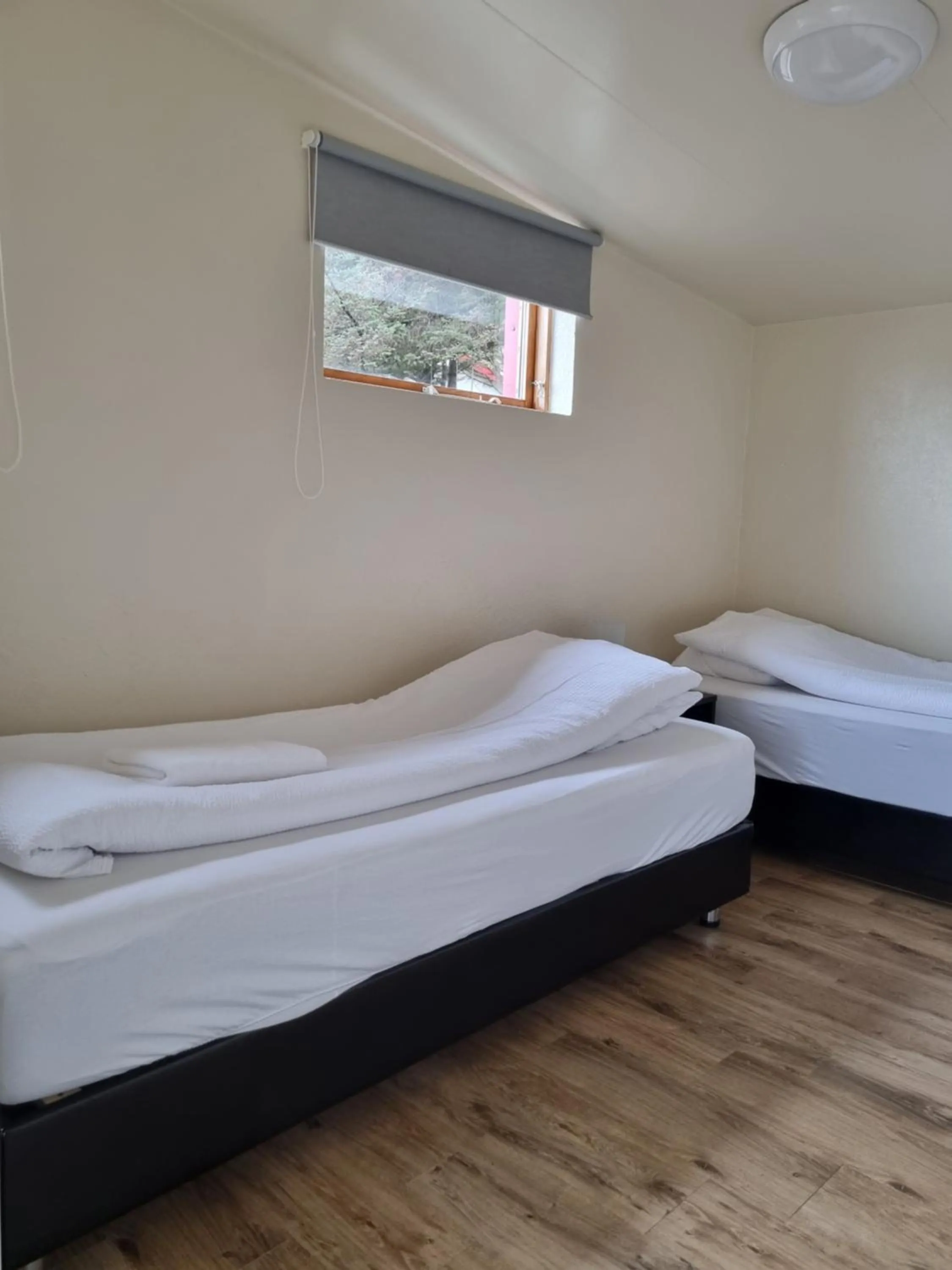 Property building, Bed in Lindarbrekka