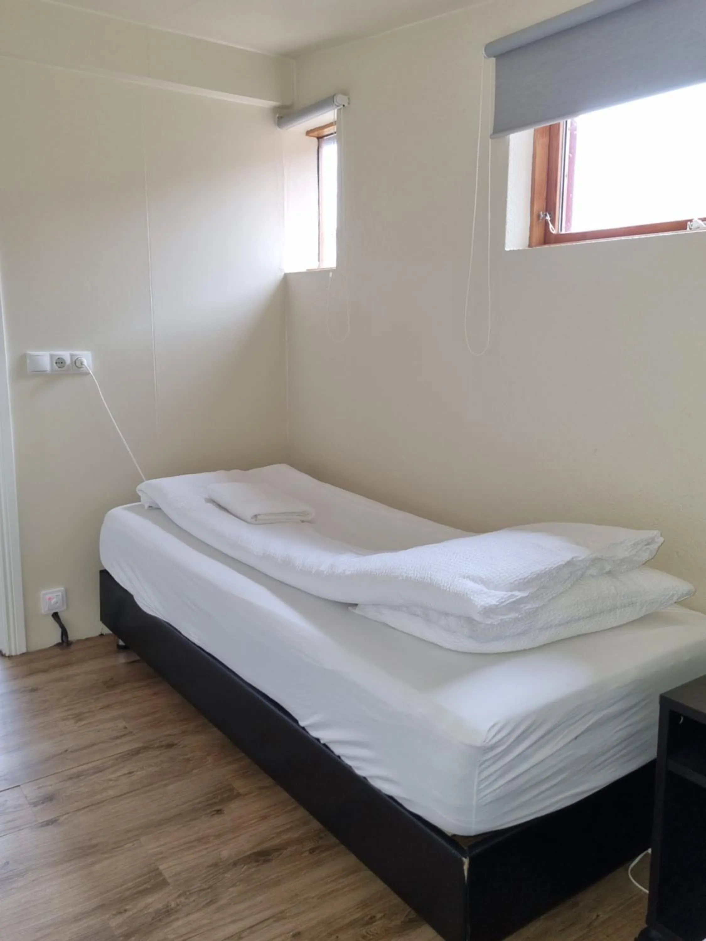 room service, Bed in Lindarbrekka