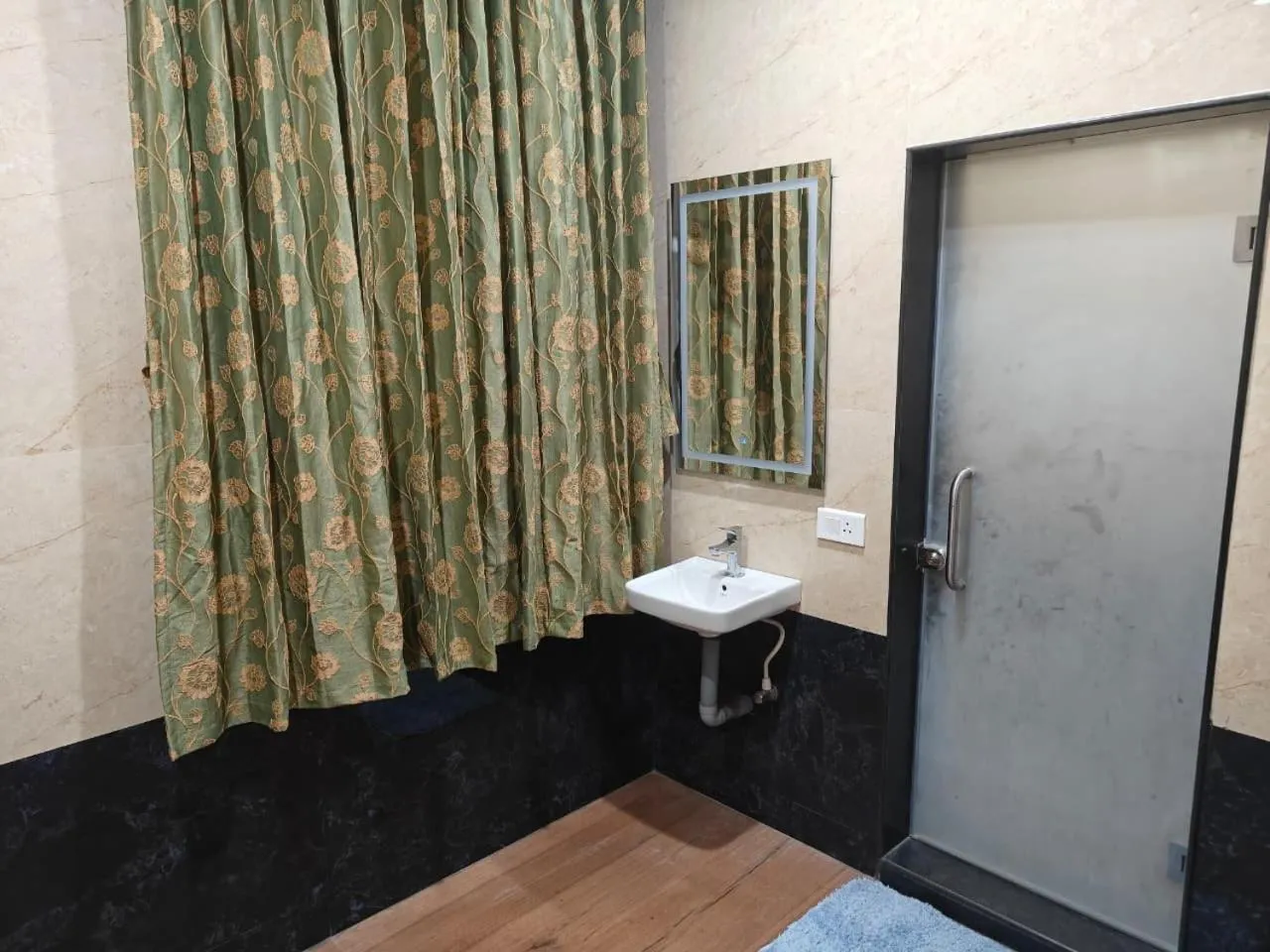 Bathroom in Hotel Grand Palace