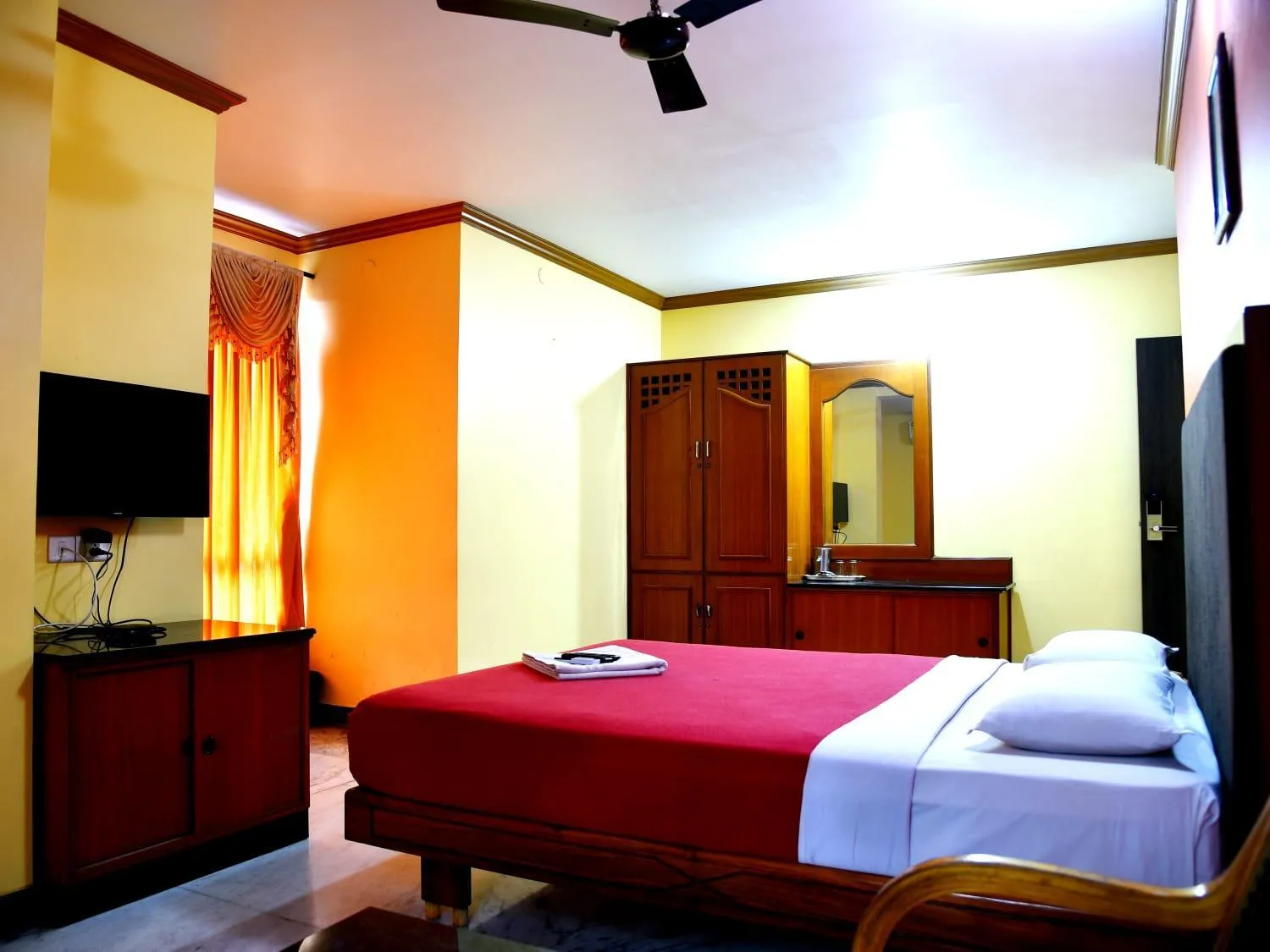 Bed in Hotel Grand Palace