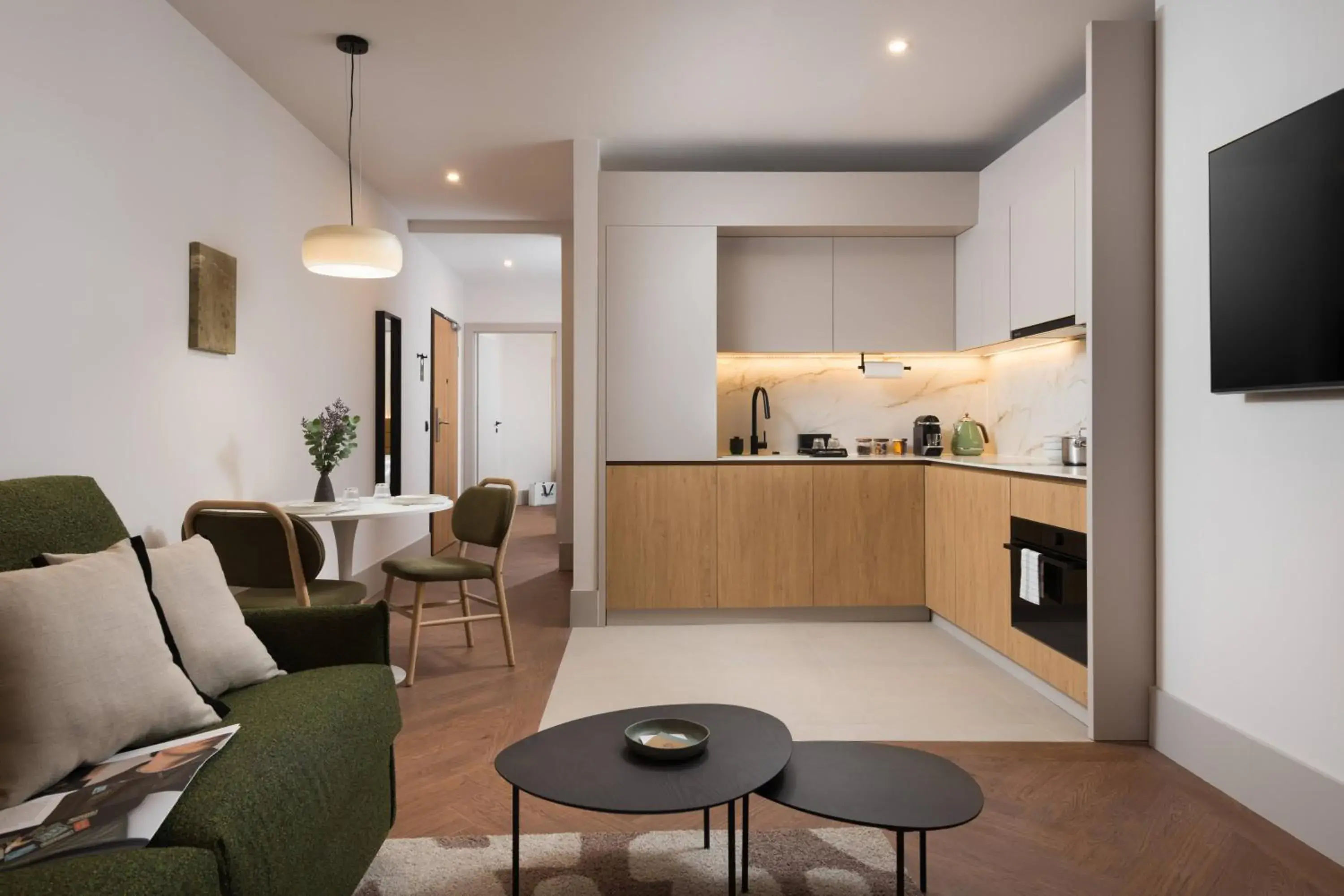 Family Two-Bedroom Apartment 8 PAX in master Wola Warsaw Family Two-Bedroom Apartment 8 PAX in master Wola Warsaw