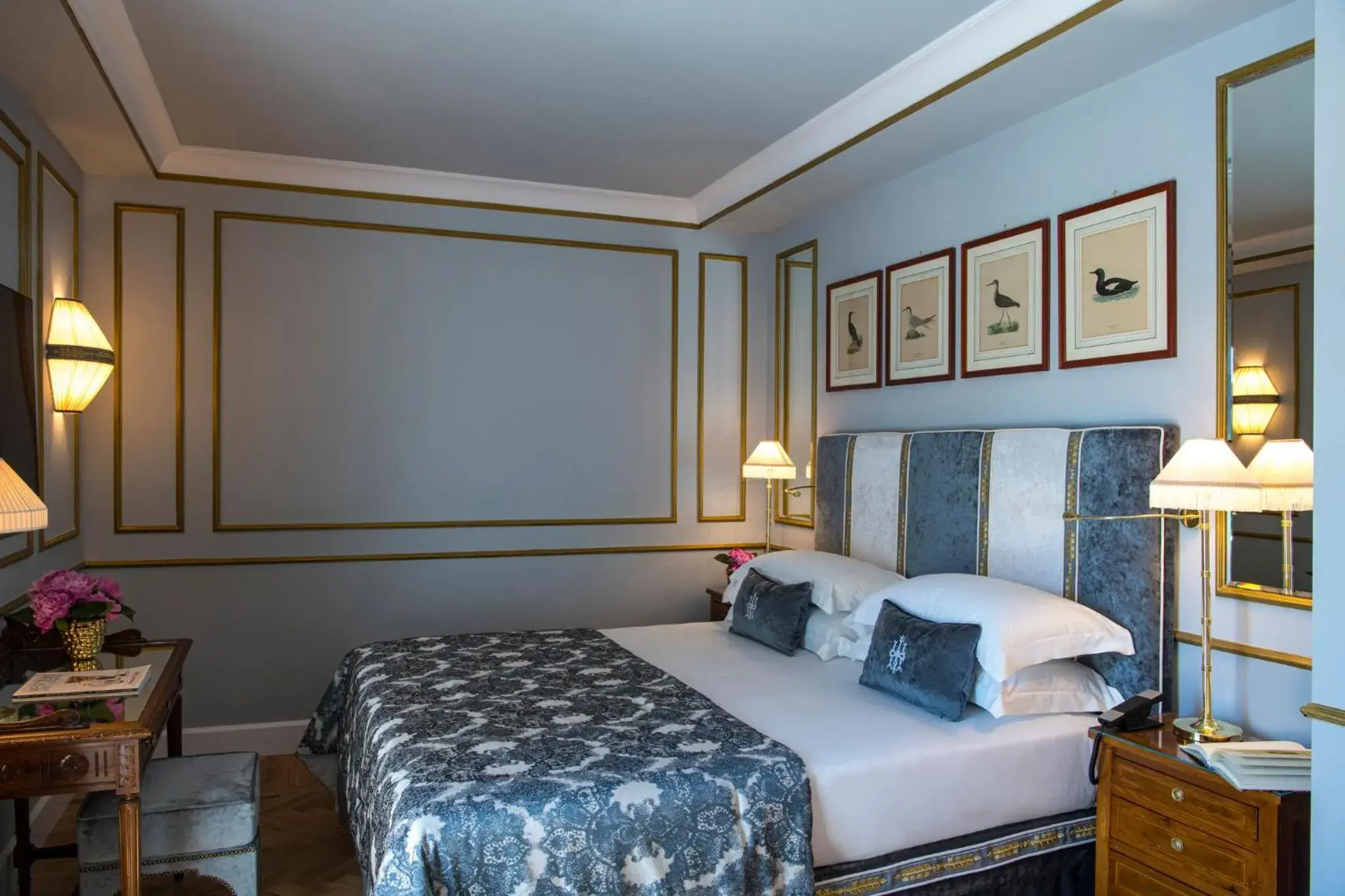 Photo of the whole room, Bed in Hotel d’Inghilterra Roma – Starhotels Collezione Photo of the whole room, Bed in Hotel d’Inghilterra Roma – Starhotels Collezione