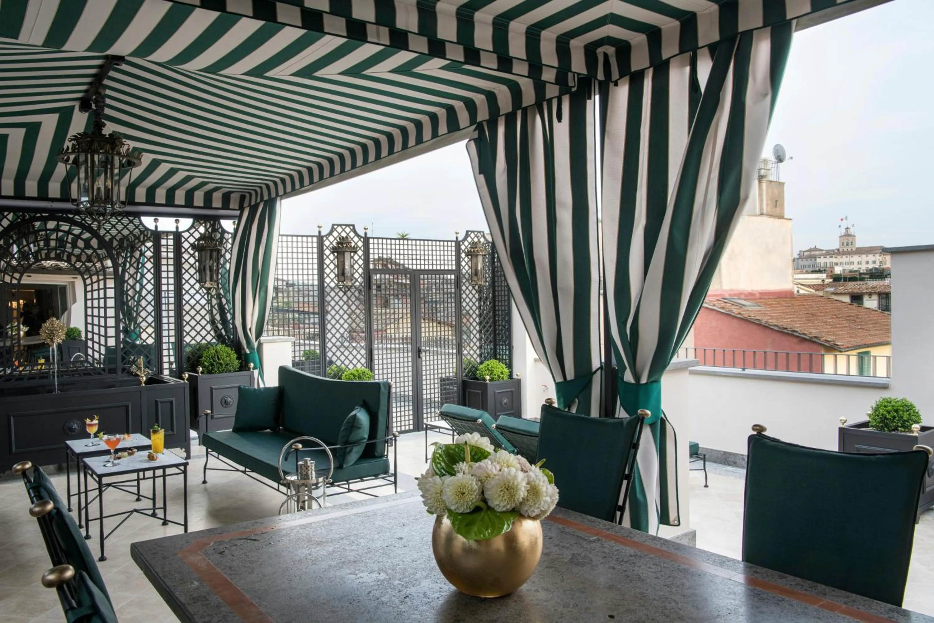 Restaurant/places to eat in Hotel d’Inghilterra Roma – Starhotels Collezione