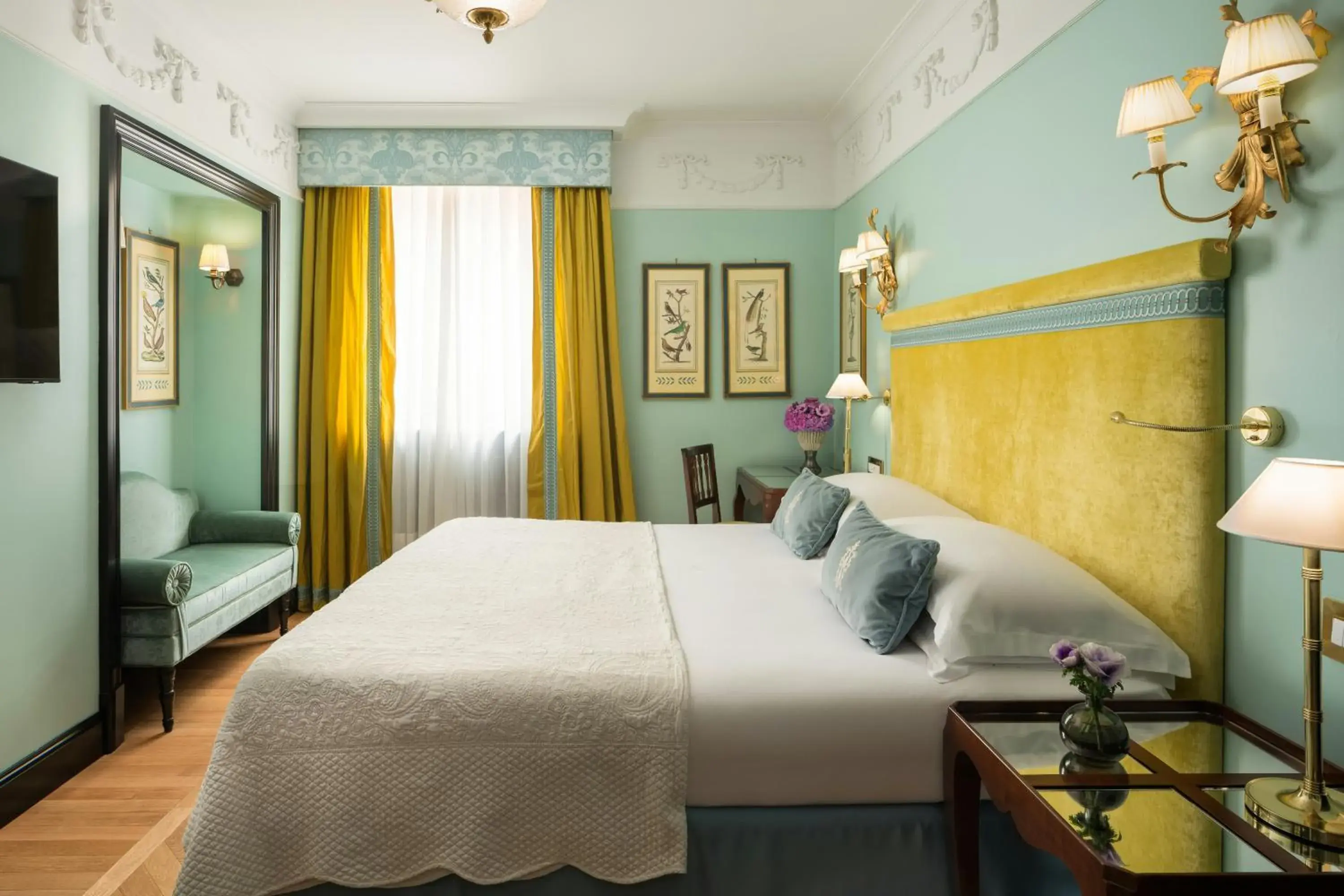 Superior Double Room in Hotel d’Inghilterra Roma – Starhotels Collezione Superior Double Room in Hotel d’Inghilterra Roma – Starhotels Collezione