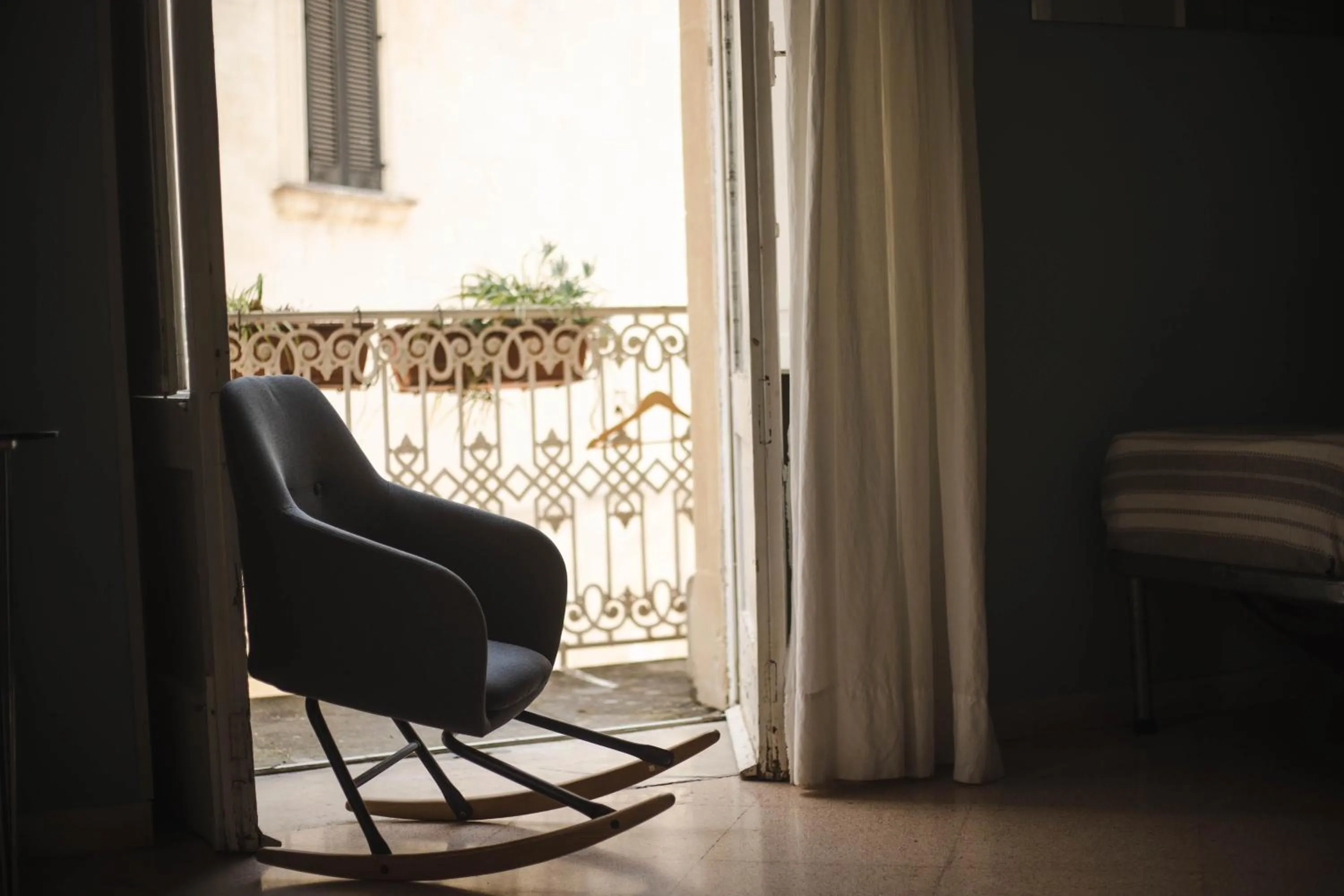 Decorative detail in 4 Balconi rooms-Boutique B&B