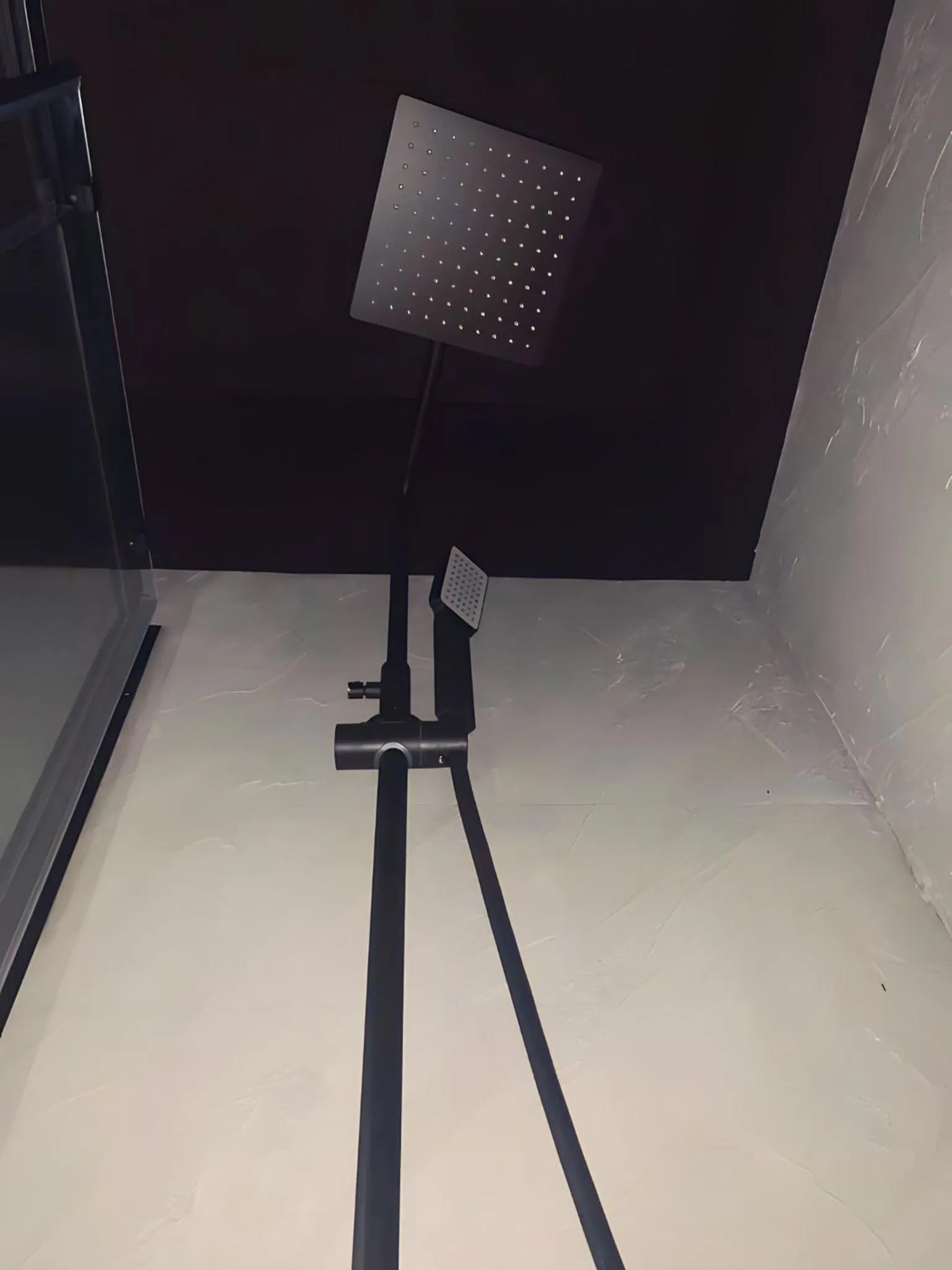 Shower in 4 Balconi rooms-Boutique B&B