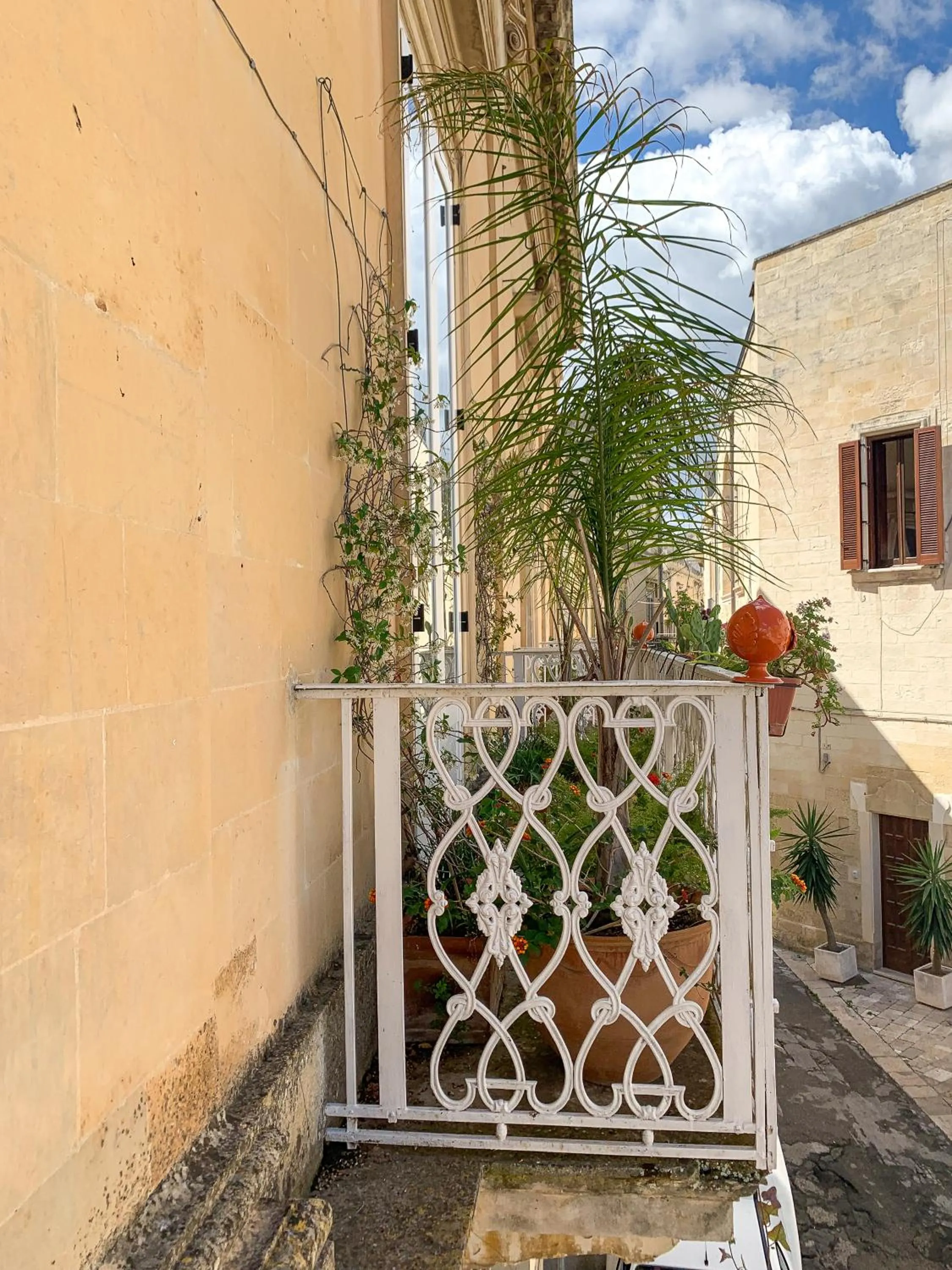 City view in 4 Balconi rooms-Boutique B&B