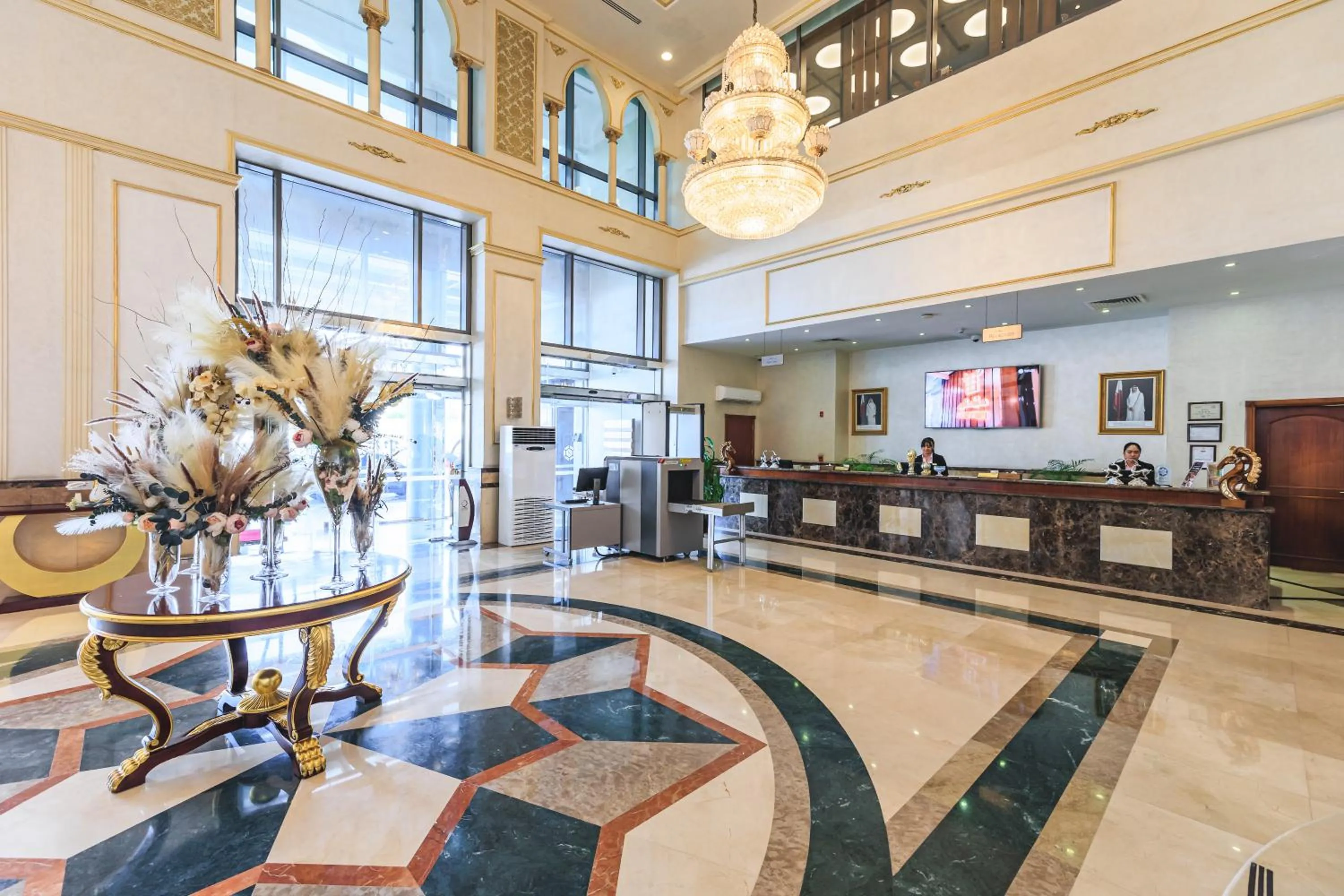 Lobby or reception in Sapphire Plaza Hotel