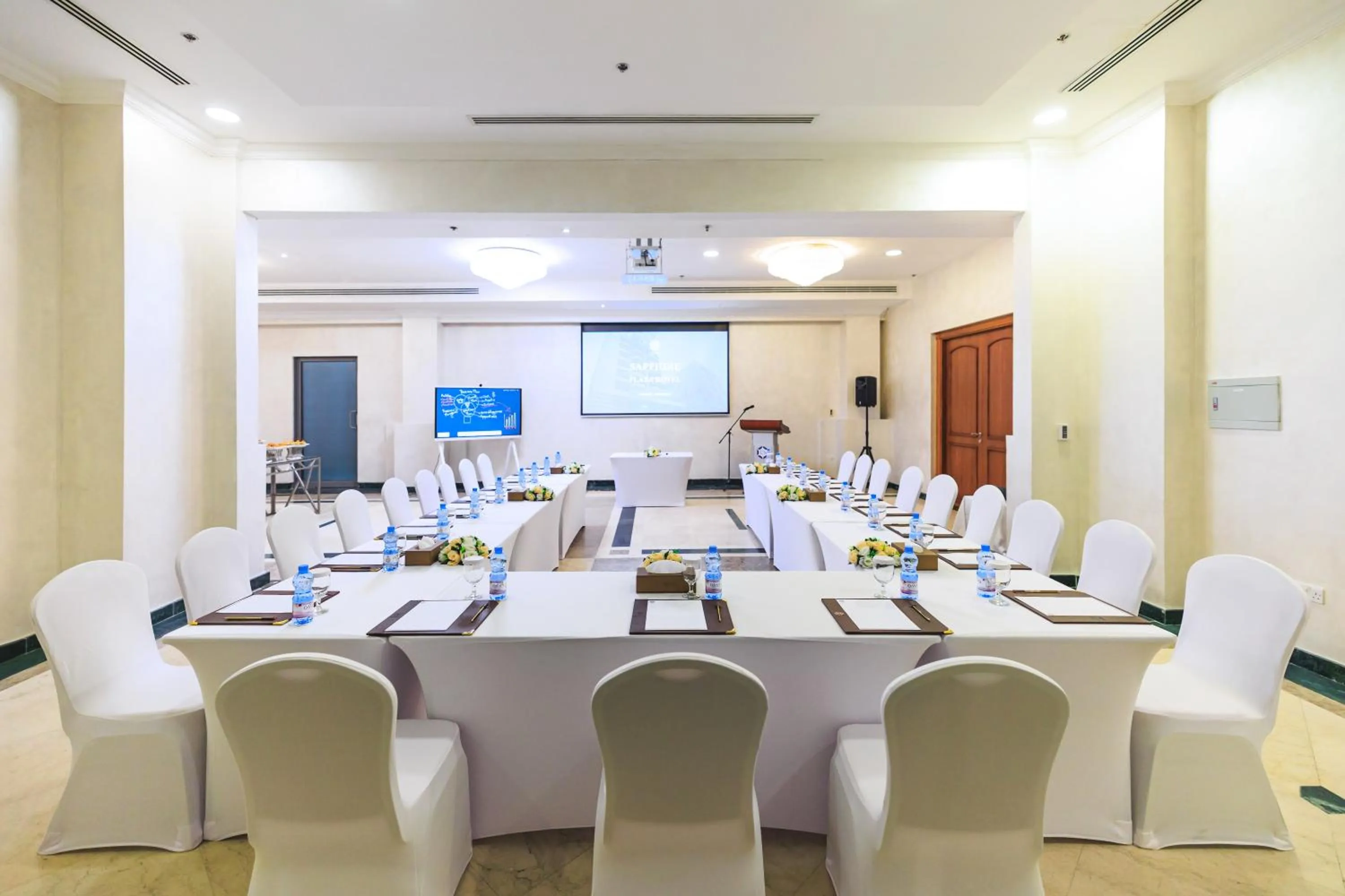 Banquet/Function facilities in Sapphire Plaza Hotel