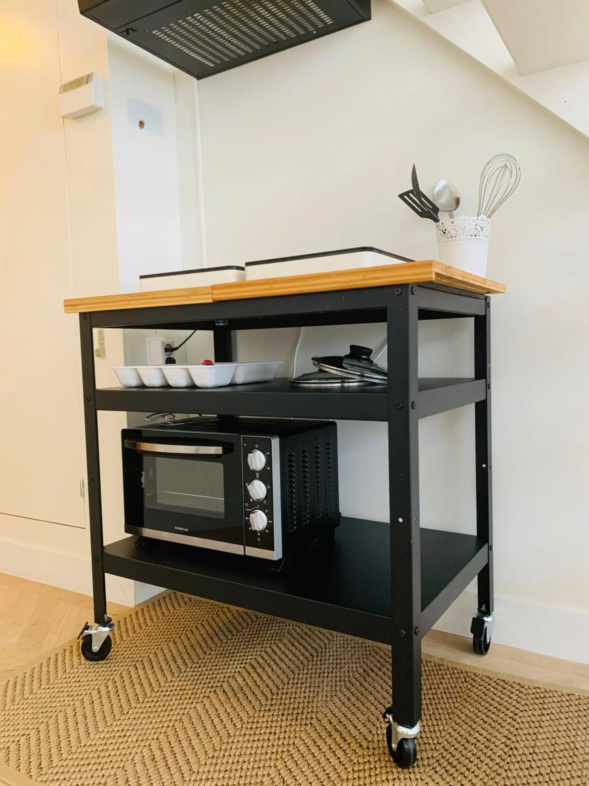 Kitchen or kitchenette in Sleep&Stay Floris IV