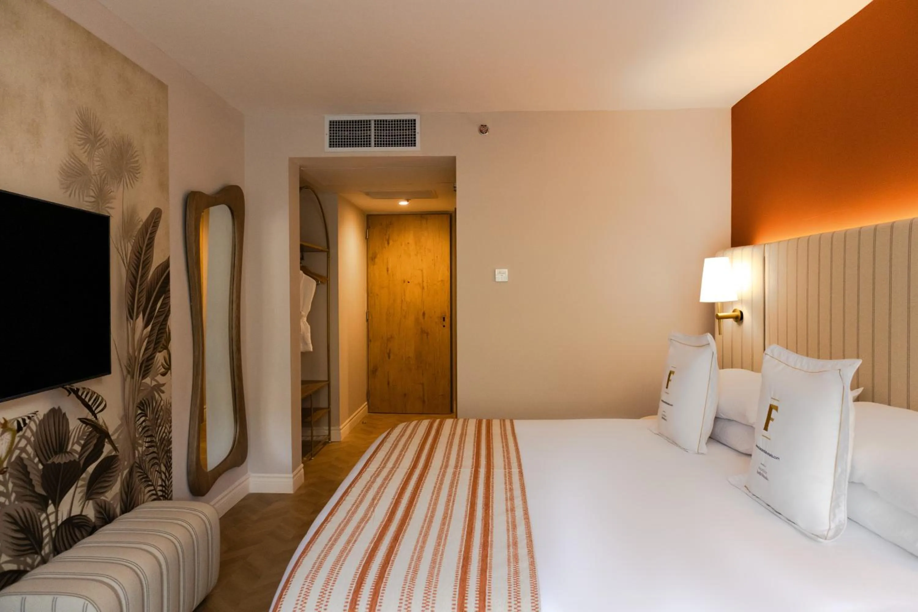 Bed in Faranda Collection Cartagena, a member of Radisson Individuals