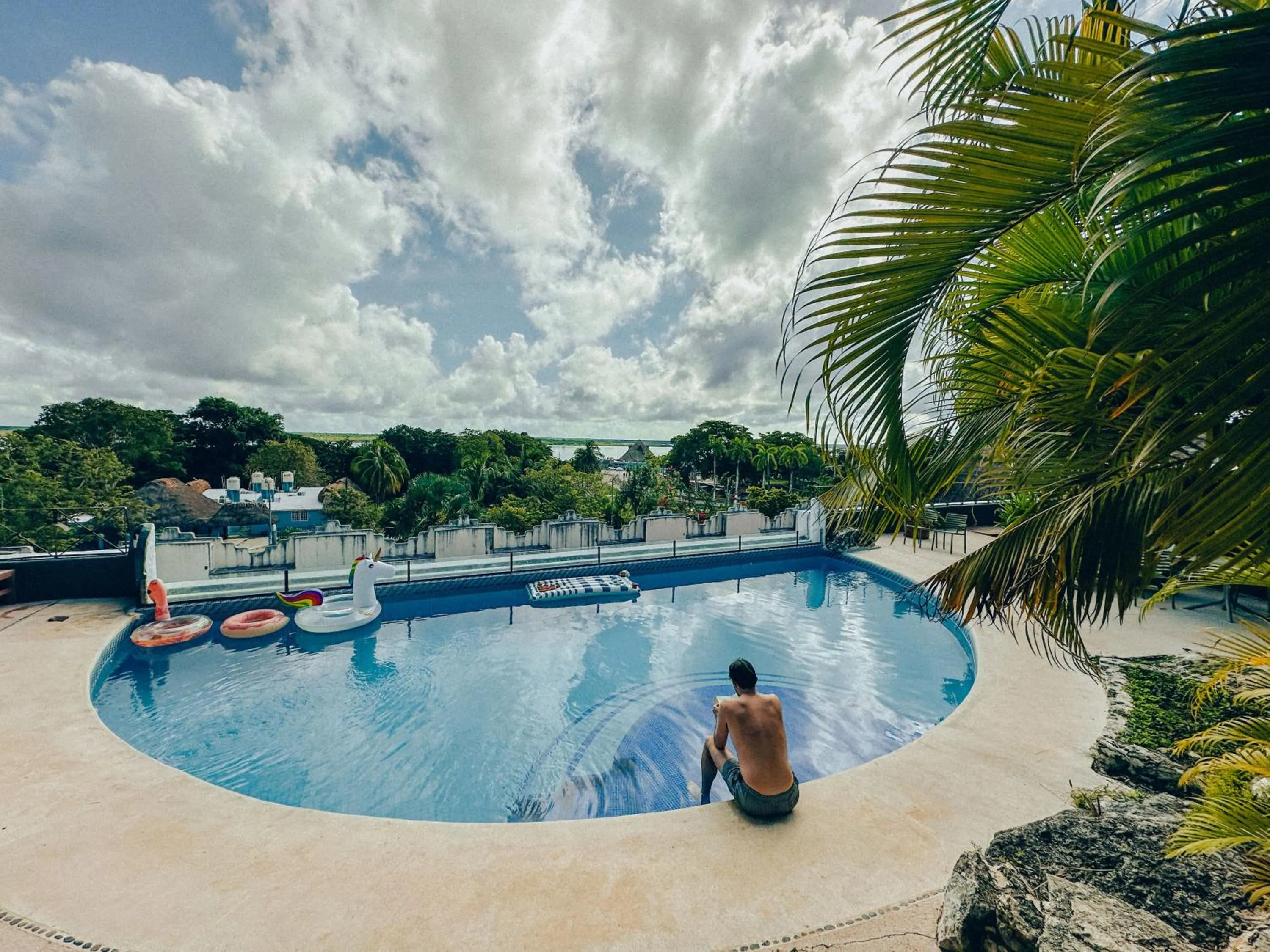 Day in Viajero Bacalar Hostel