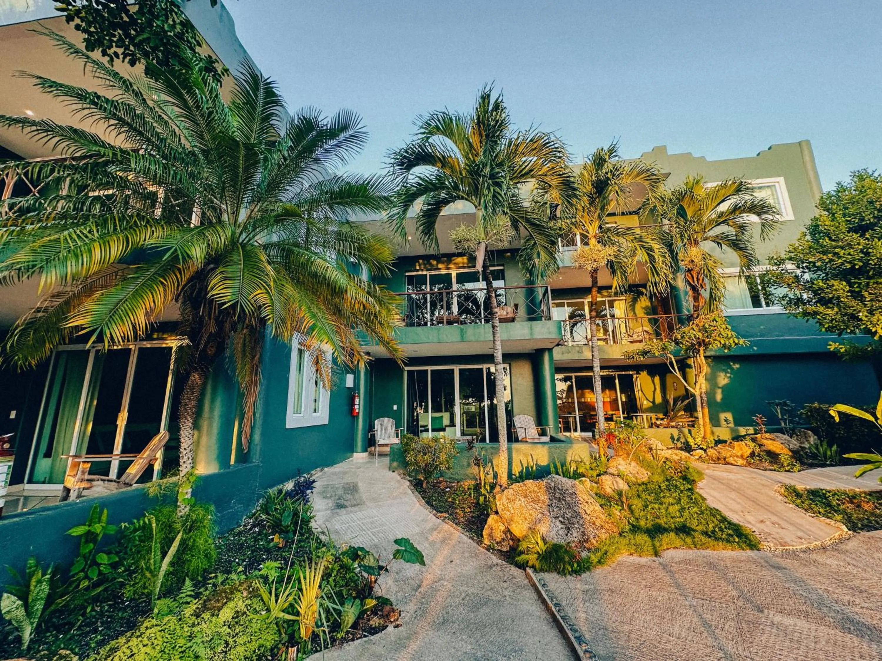 Property building in Viajero Bacalar Hostel