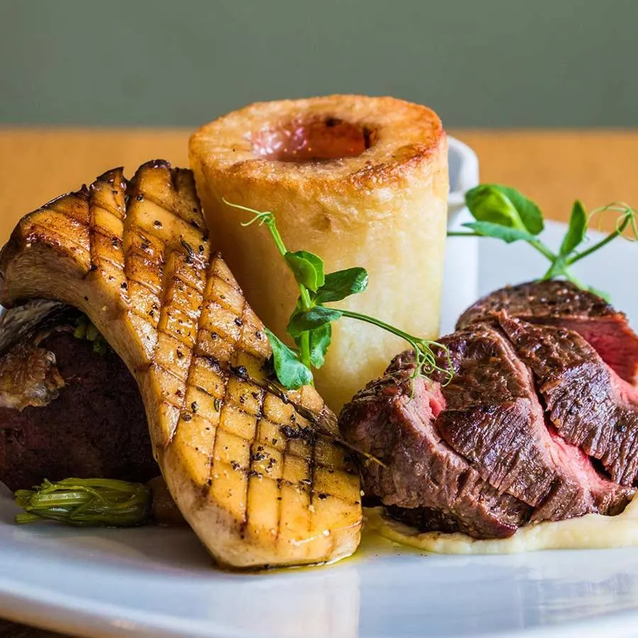 Restaurant/places to eat in Glenisle Hotel