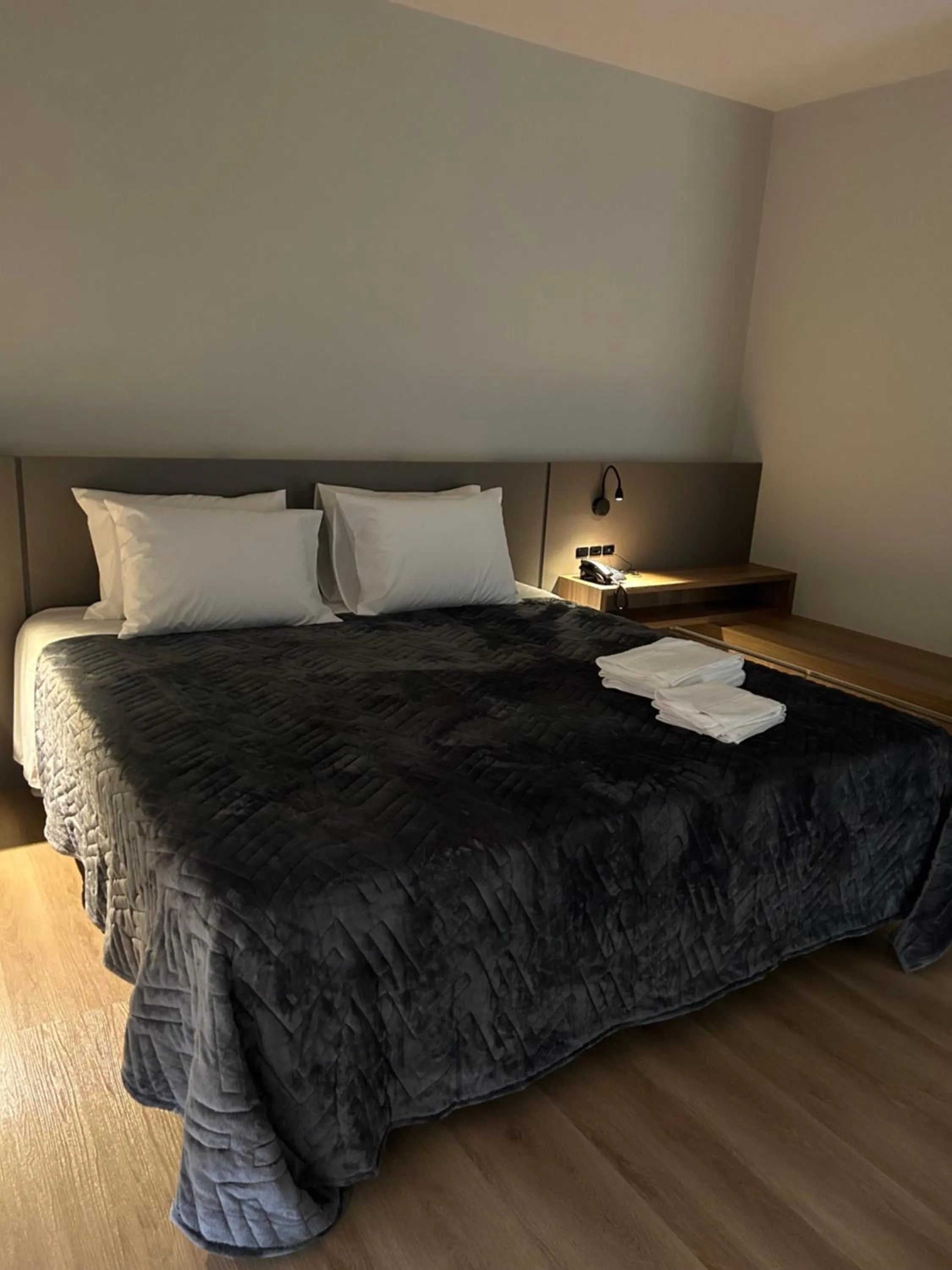 Photo of the whole room, Bed in Hotel Bon Vivant