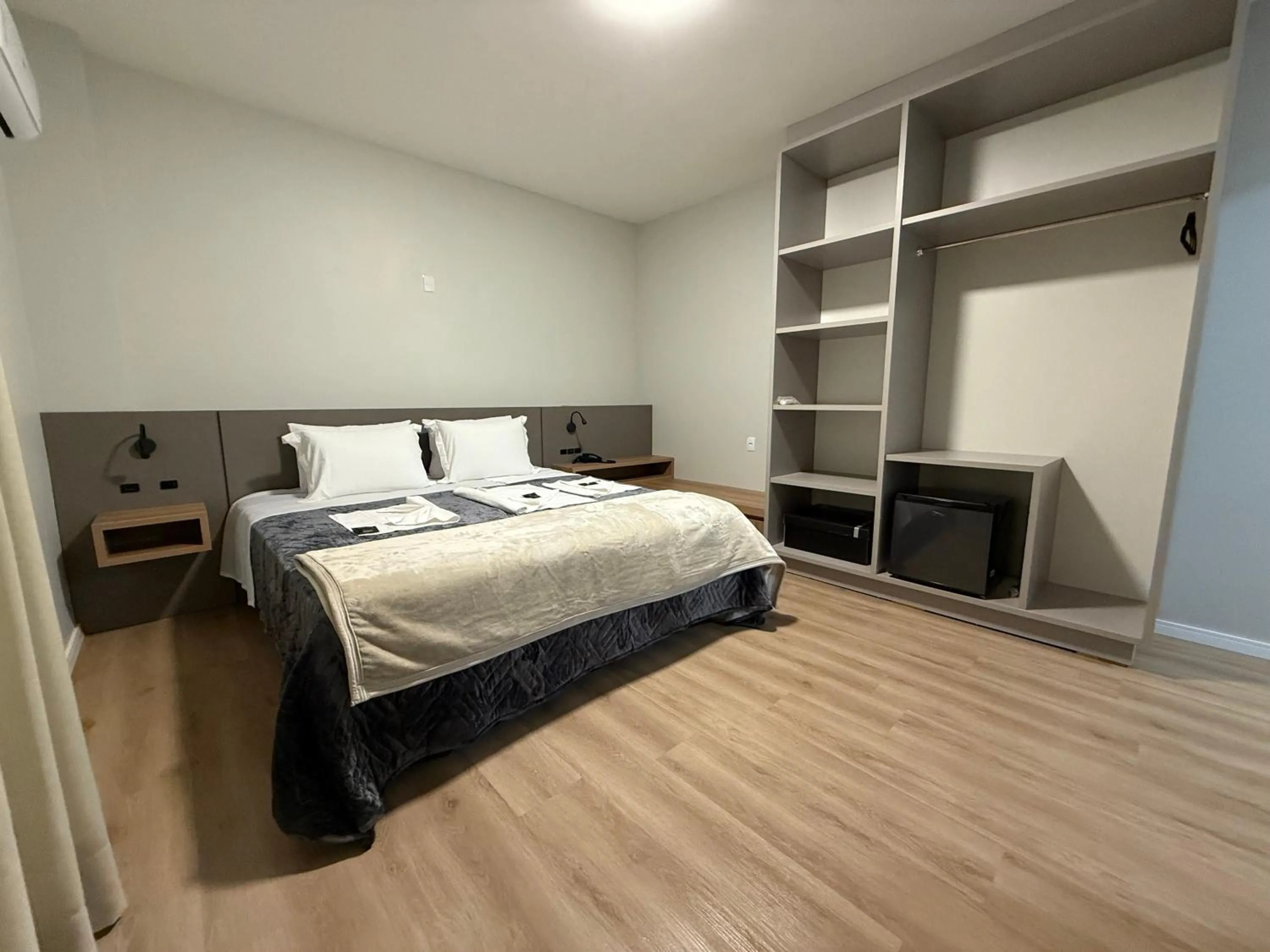 Photo of the whole room, Bed in Hotel Bon Vivant