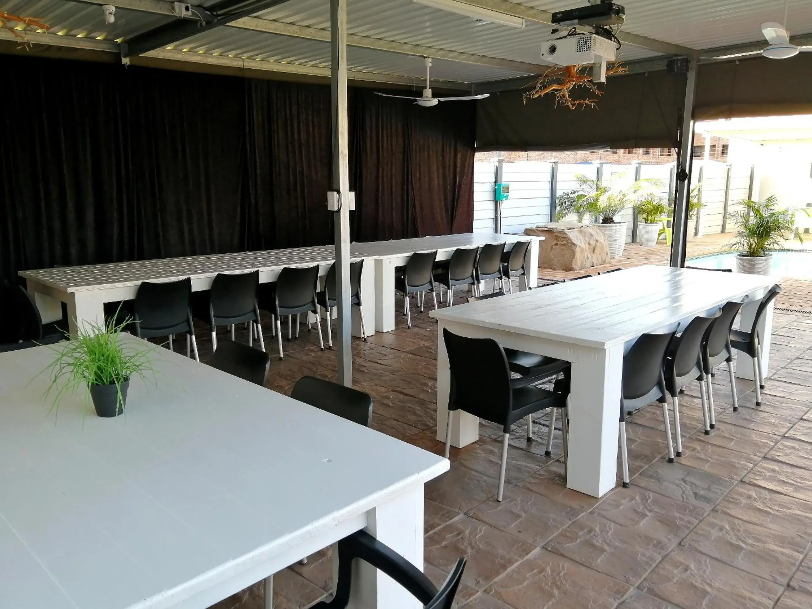 Lounge or bar in Seagull Lodge Lounge or bar in Seagull Lodge