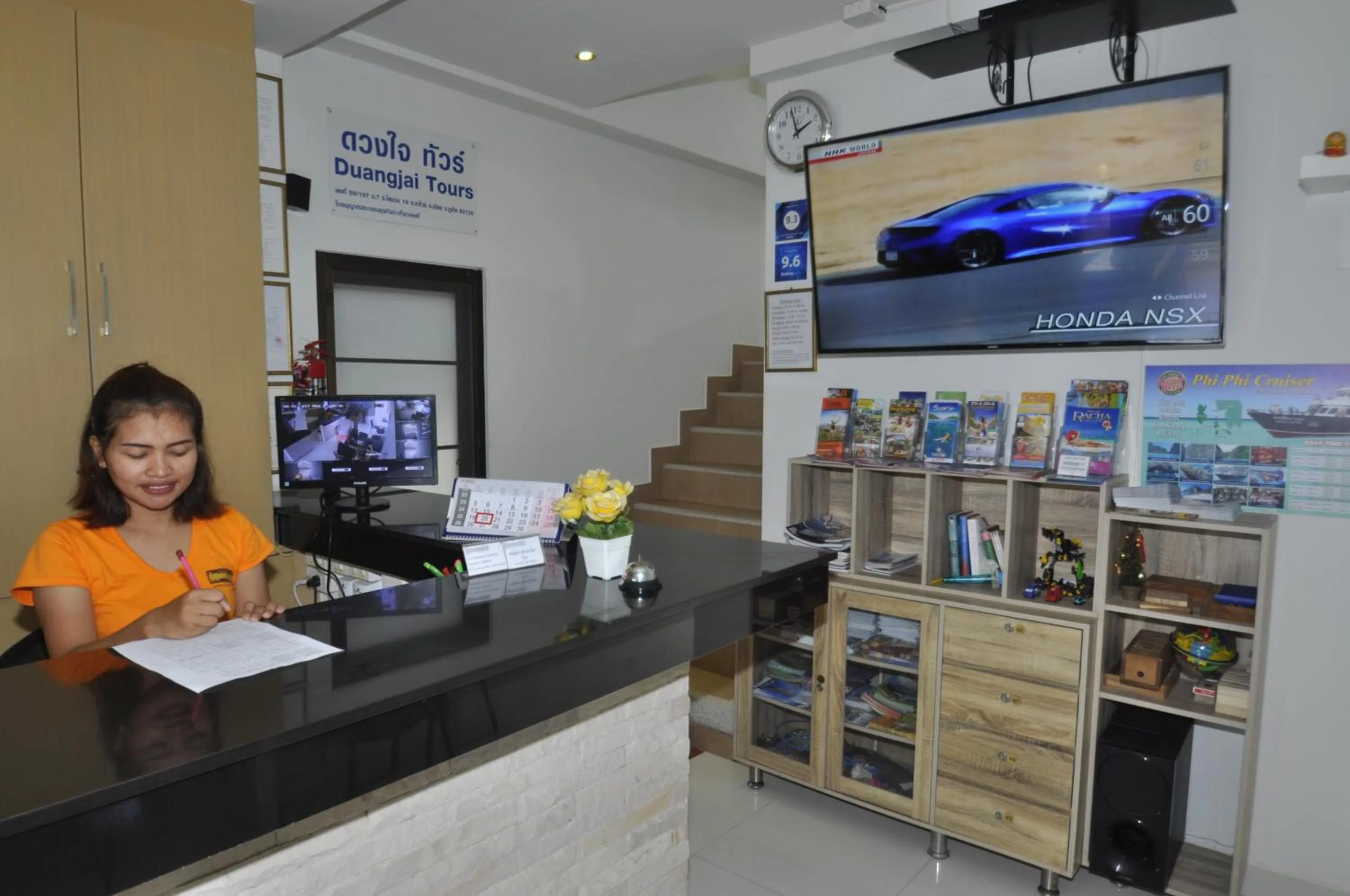 Lobby or reception in Duangjai Residence, Rooms & Apartments