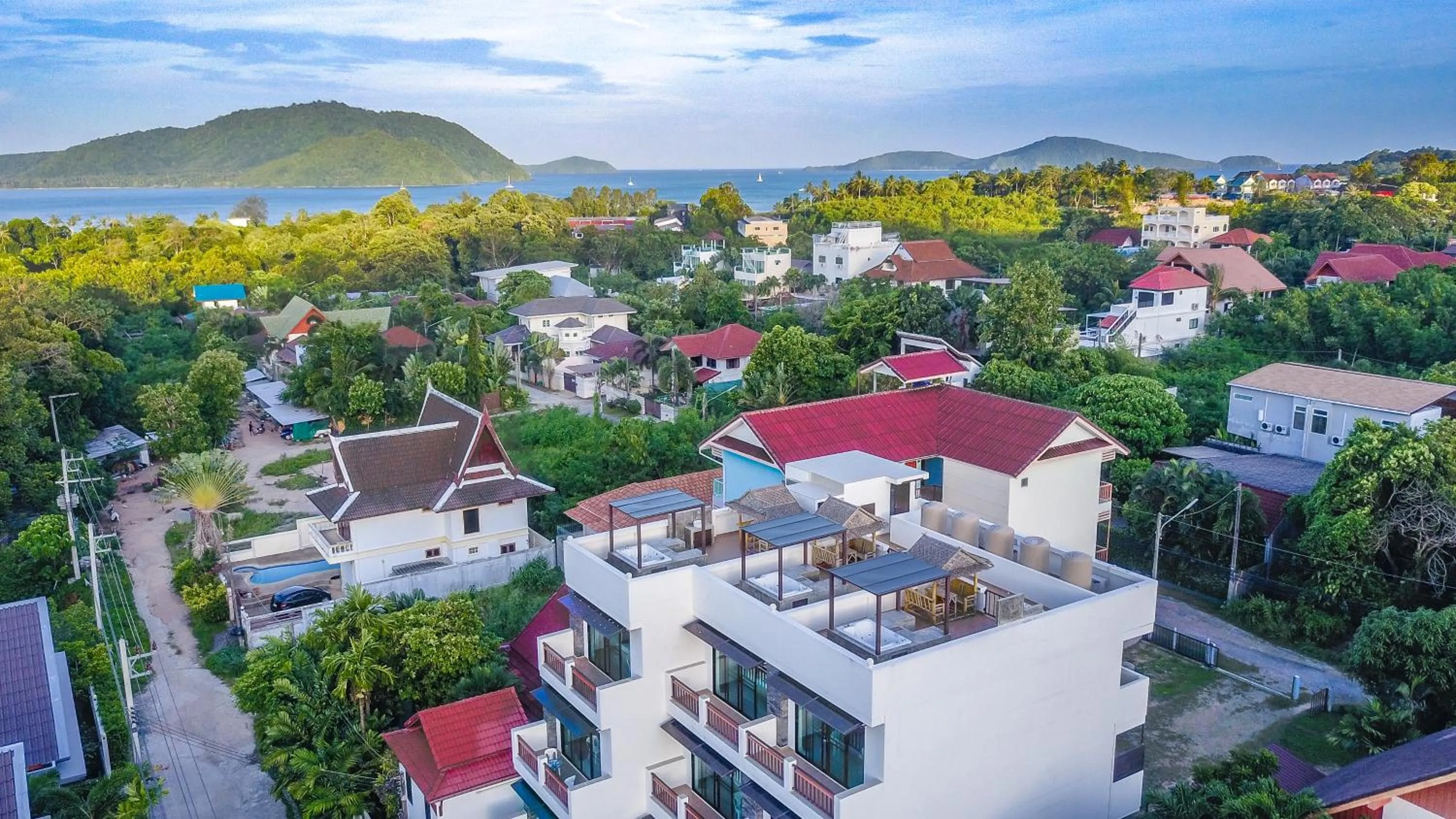 Balcony/Terrace in Duangjai Residence, Rooms & Apartments