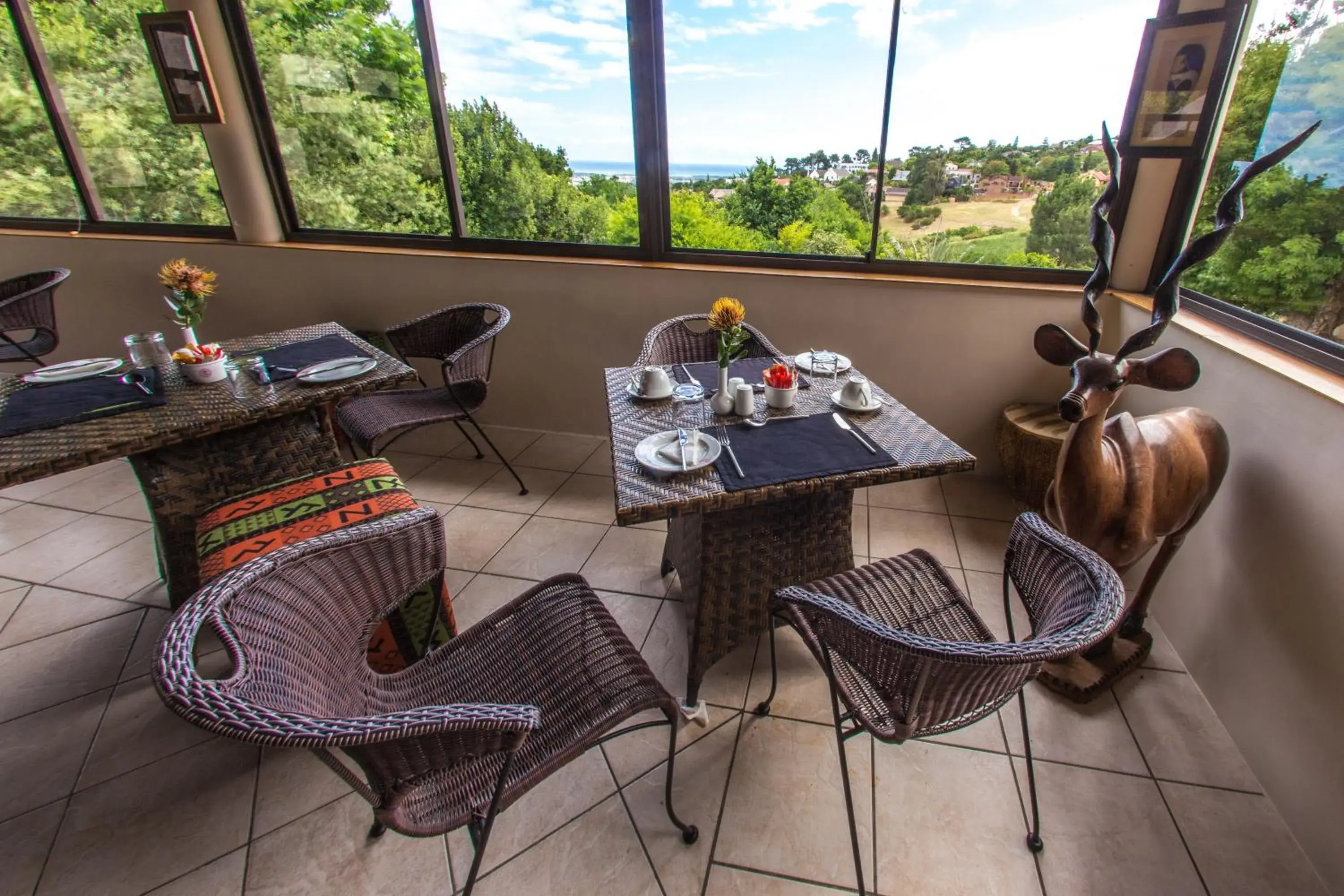 Restaurant/places to eat in Winelands Villa Guesthouse and Cottages Restaurant/places to eat in Winelands Villa Guesthouse and Cottages