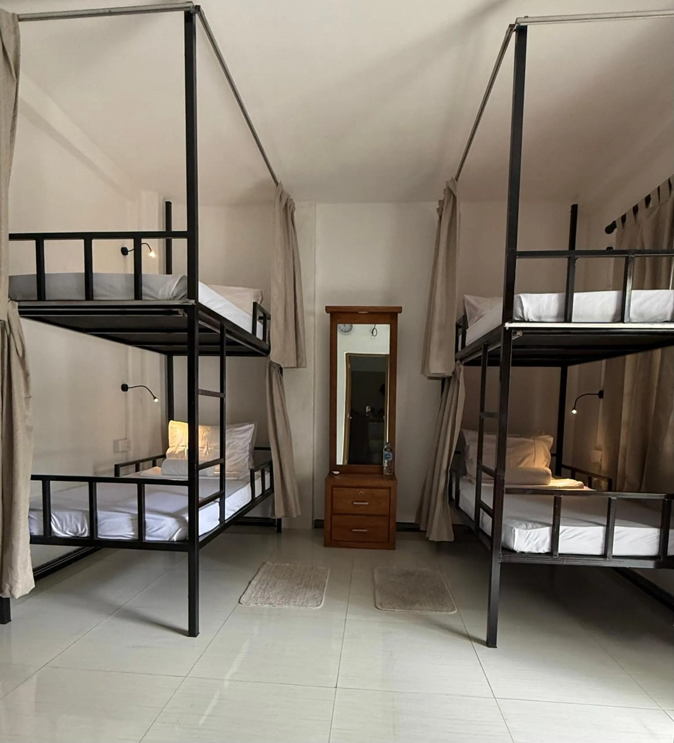 Bed in Eolie Weligama