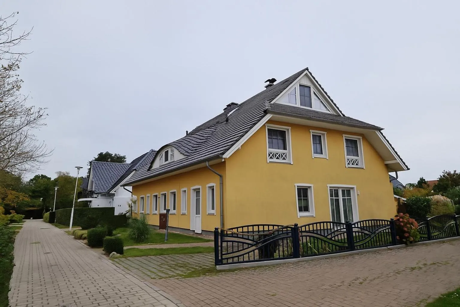 Min Hüsken