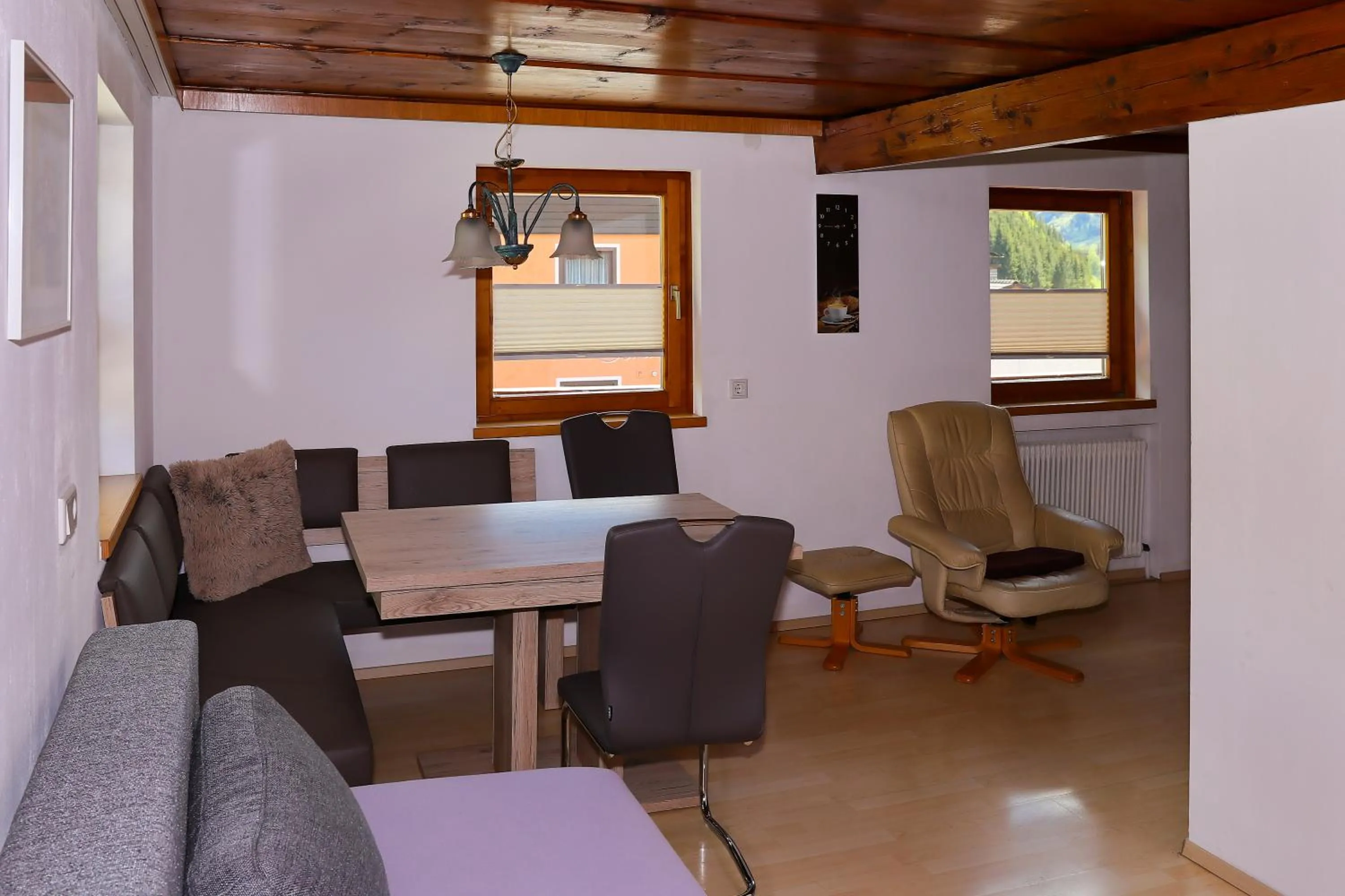 Seating area in Palfner