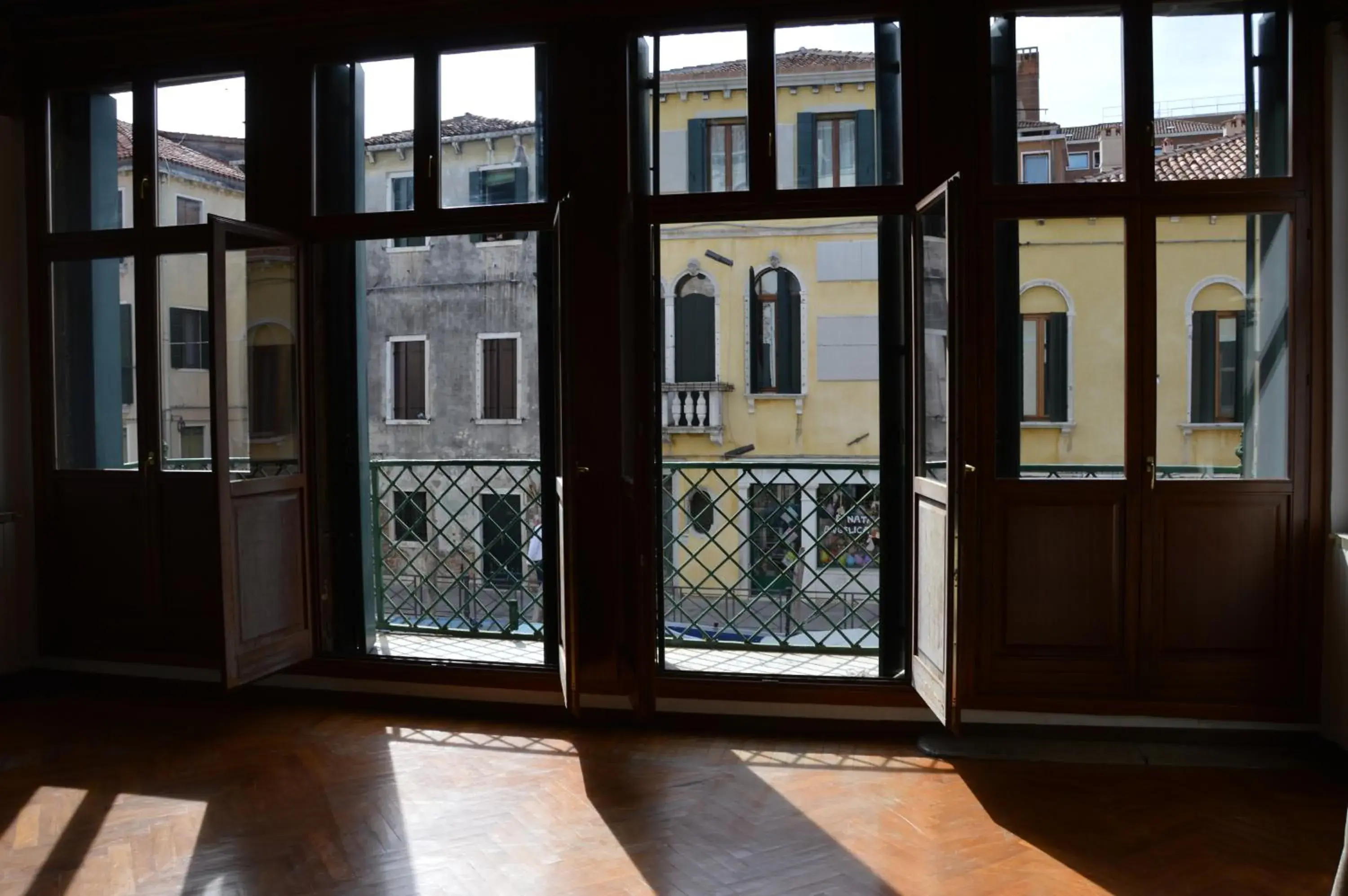View (from property/room) in Dorso Duro Apartment View (from property/room) in Dorso Duro Apartment