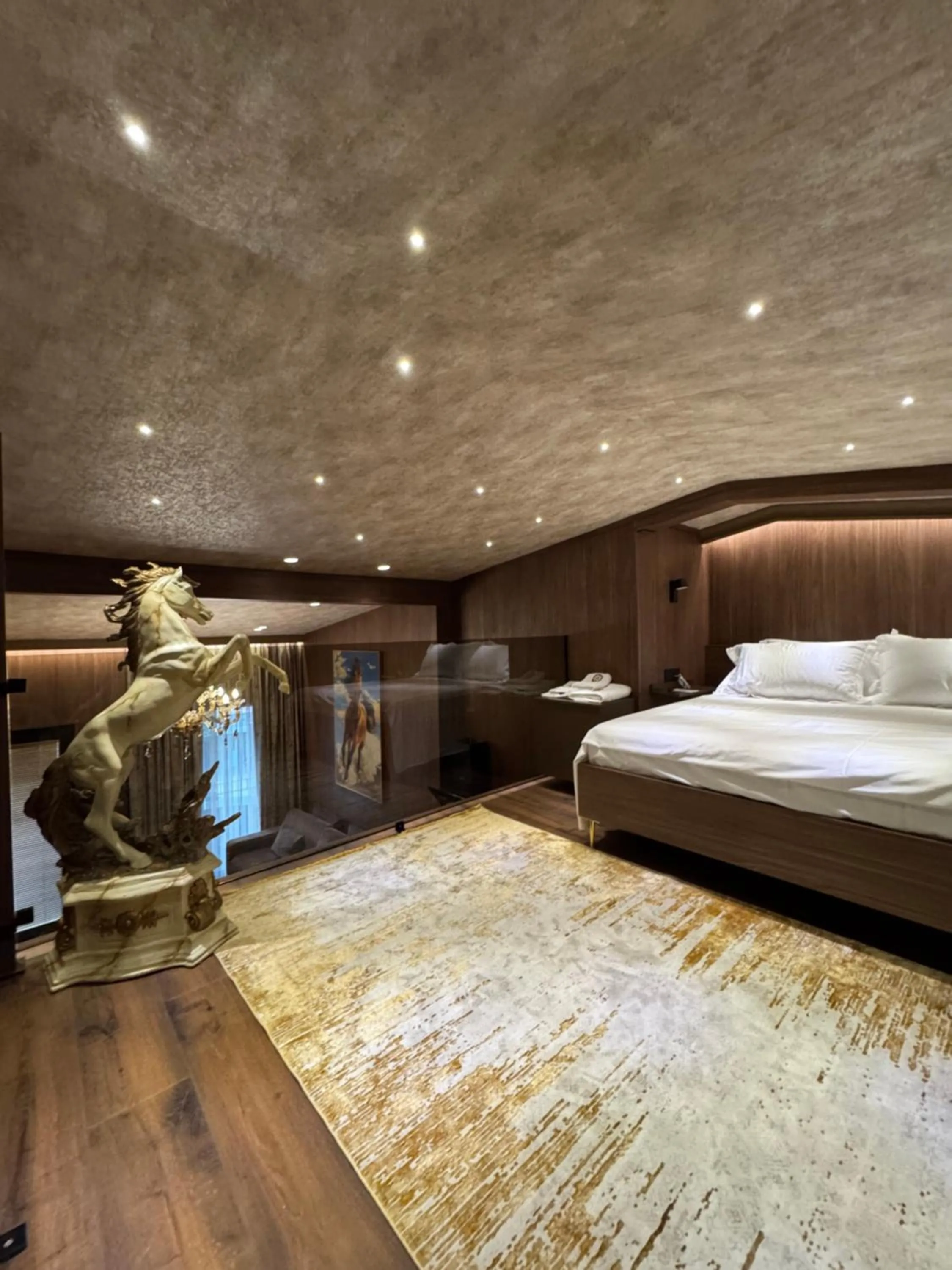 Bed in The HH Point
