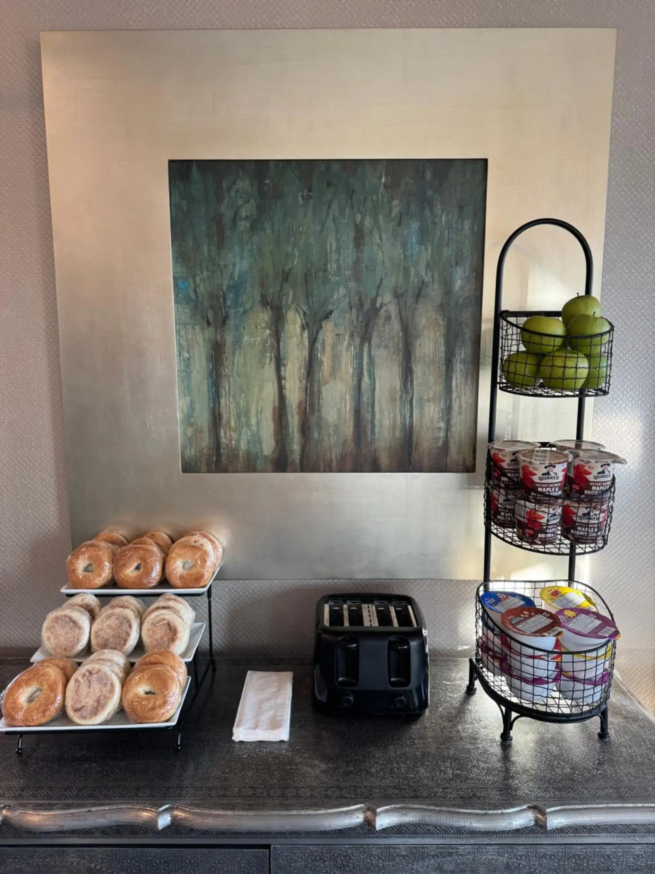 Food and drinks in The Hotel Y Food and drinks in The Hotel Y