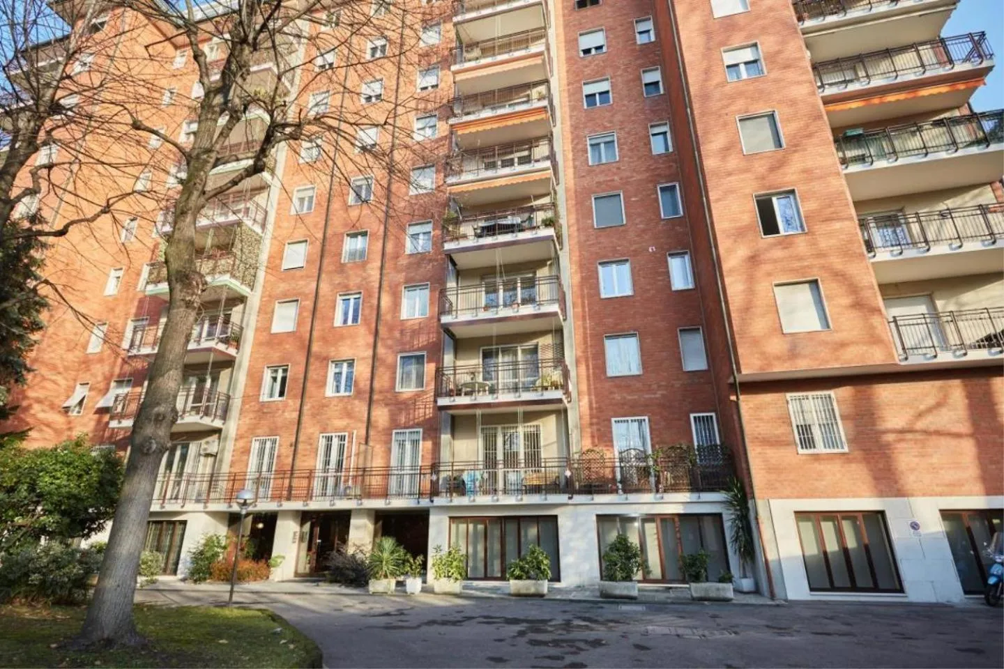 Property building in Bed & Breakfast A San Siro 75