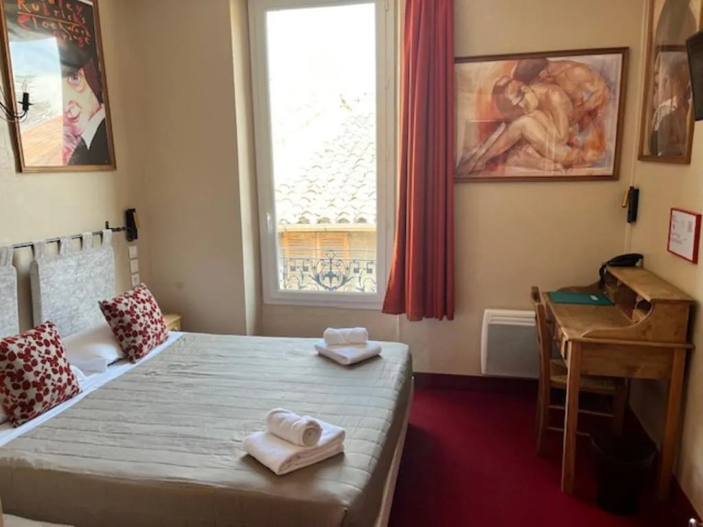 Standard Queen Room in Hôtel Le Colbert