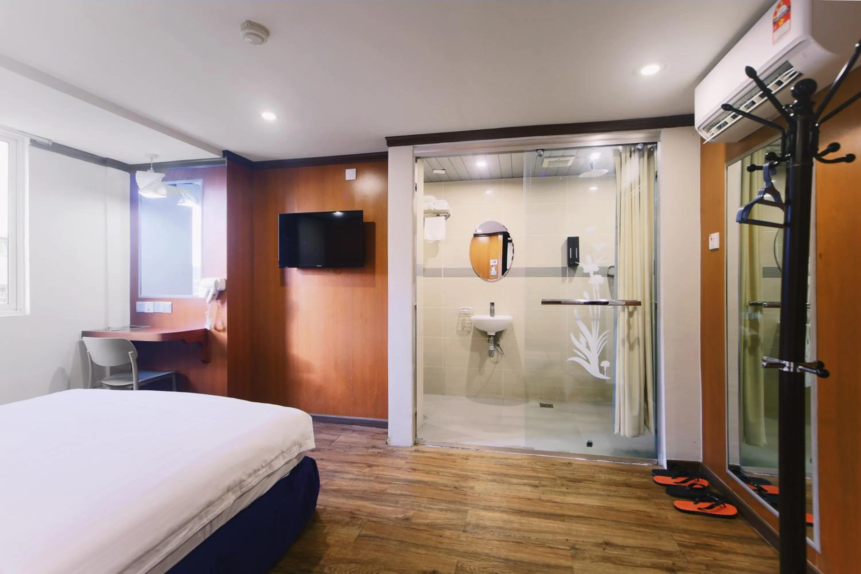 Bed in Chimera Hotel