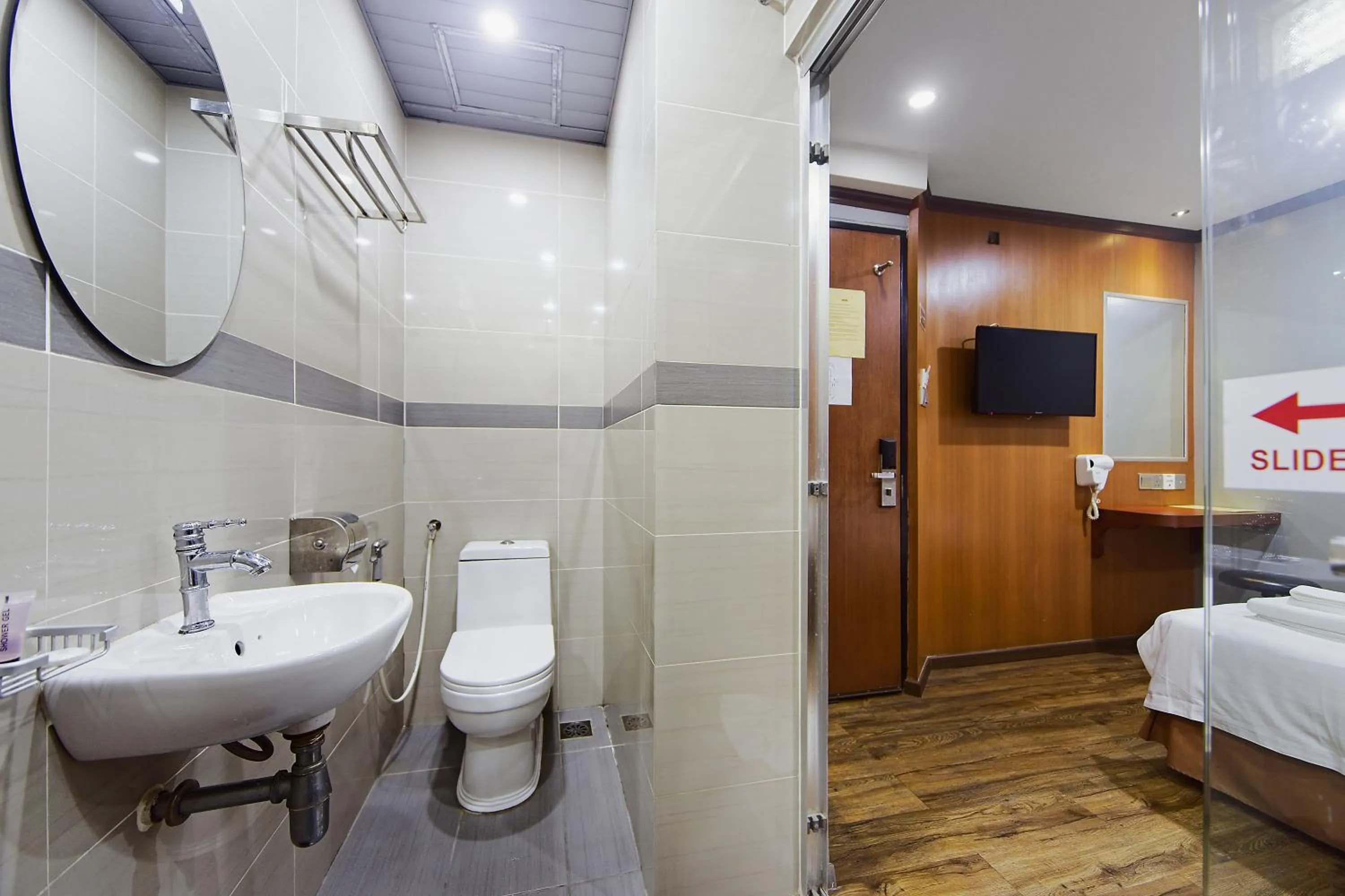 Bed in Chimera Hotel