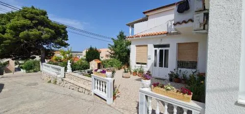 Villa Rab Robert