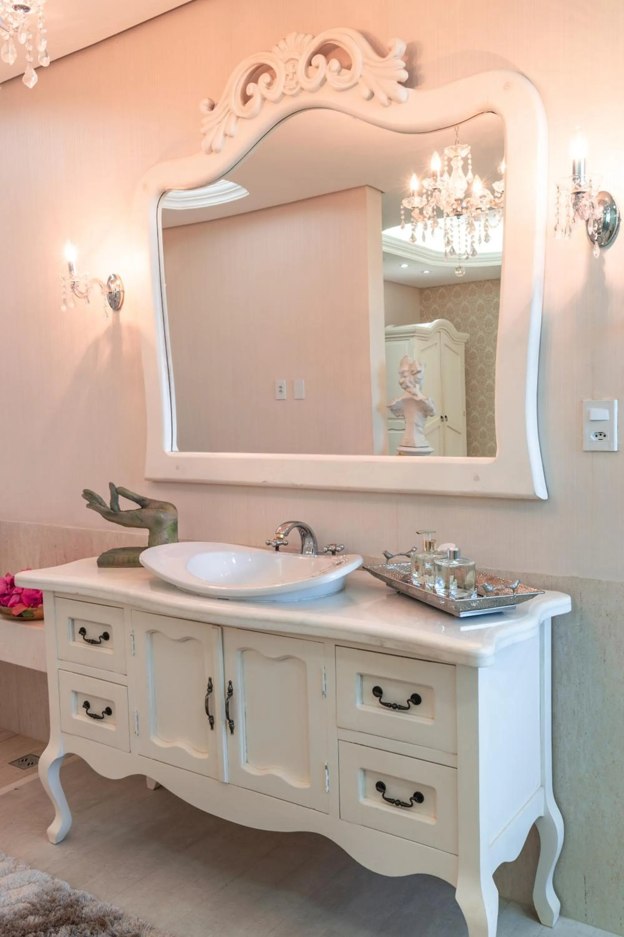 Bathroom in BellaMinas Pousada