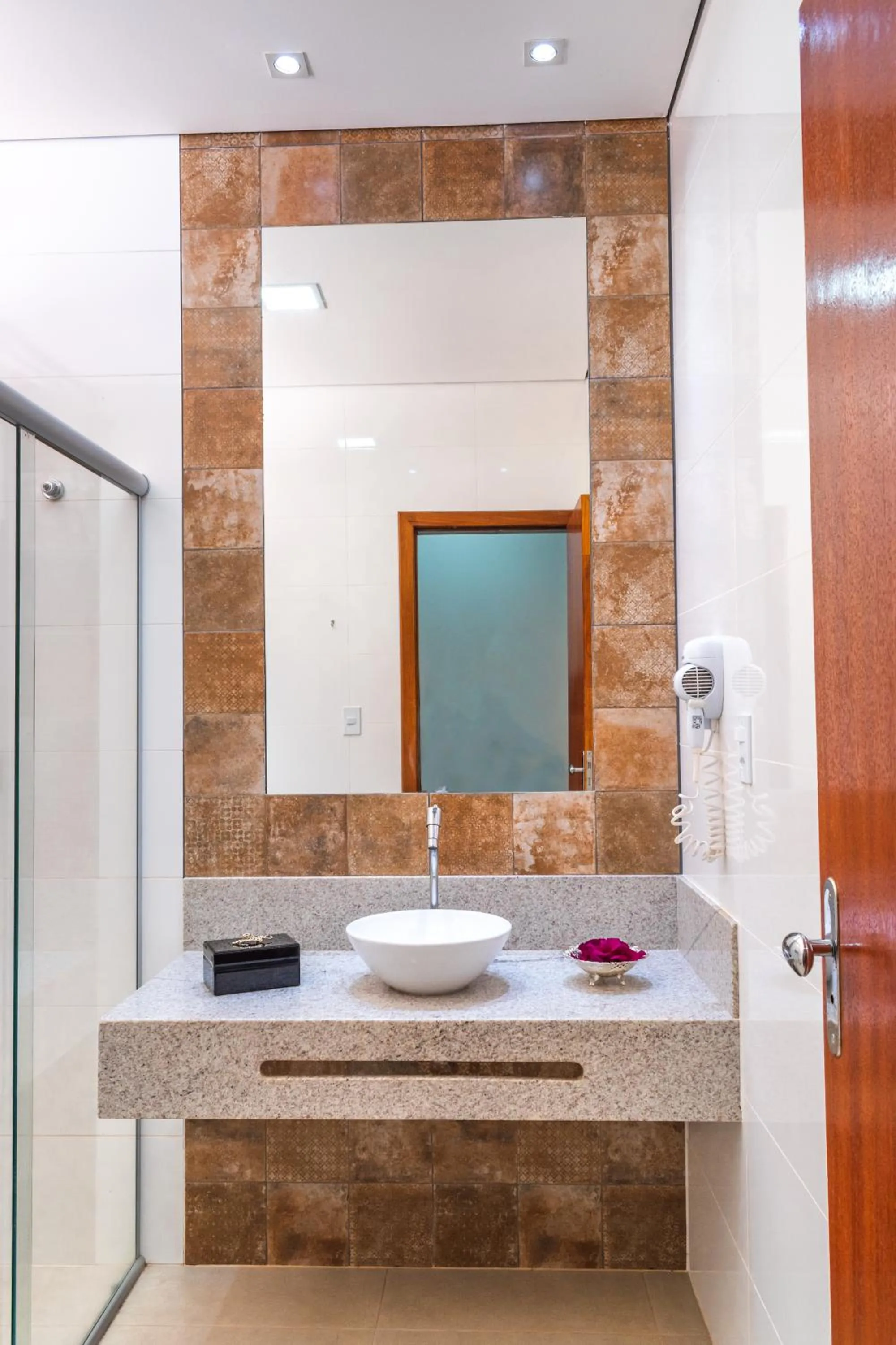 Bathroom in BellaMinas Pousada