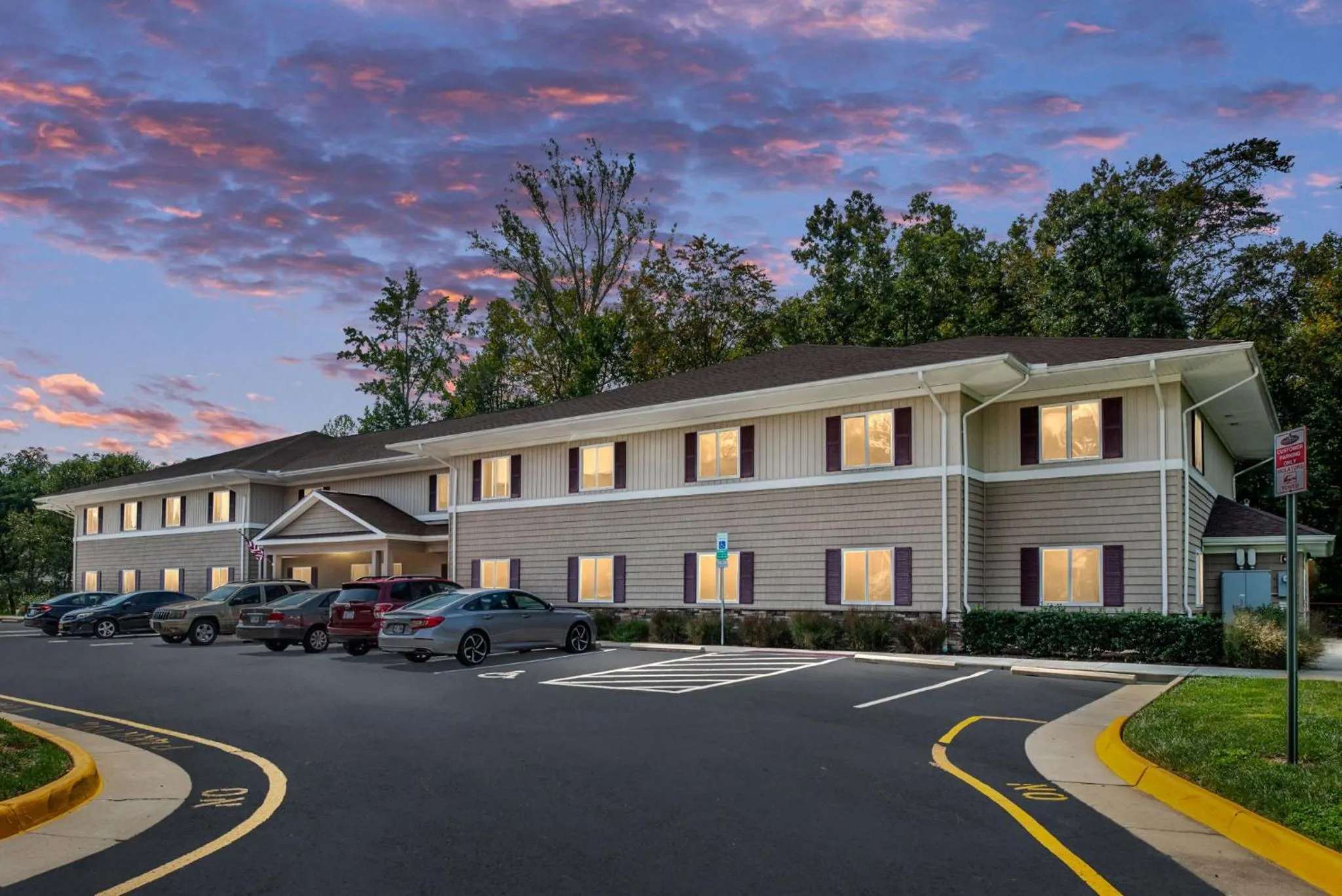 Property building in Affordable Suites of America Stafford Quantico