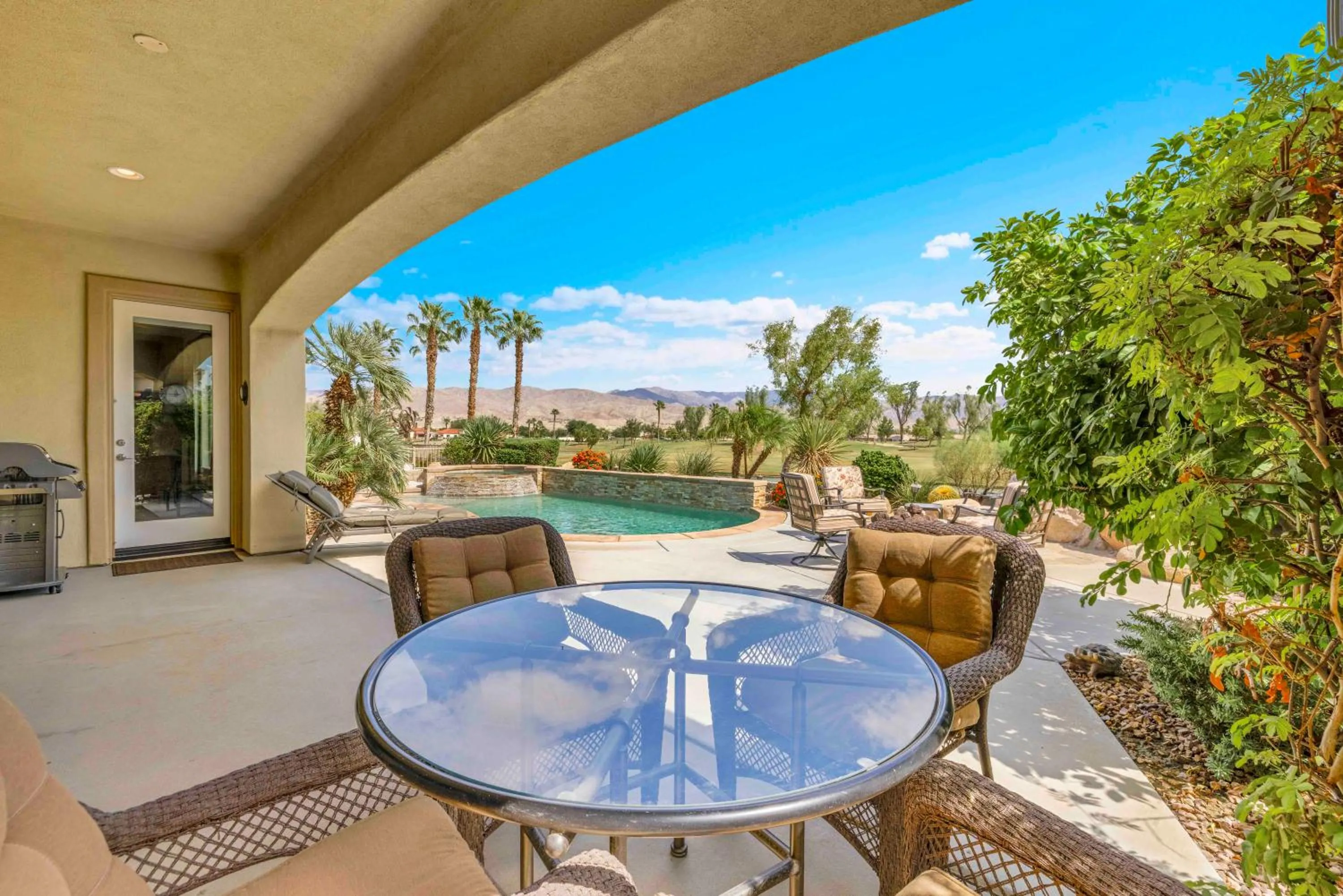 Swimming pool in Desert Fairway Oasis