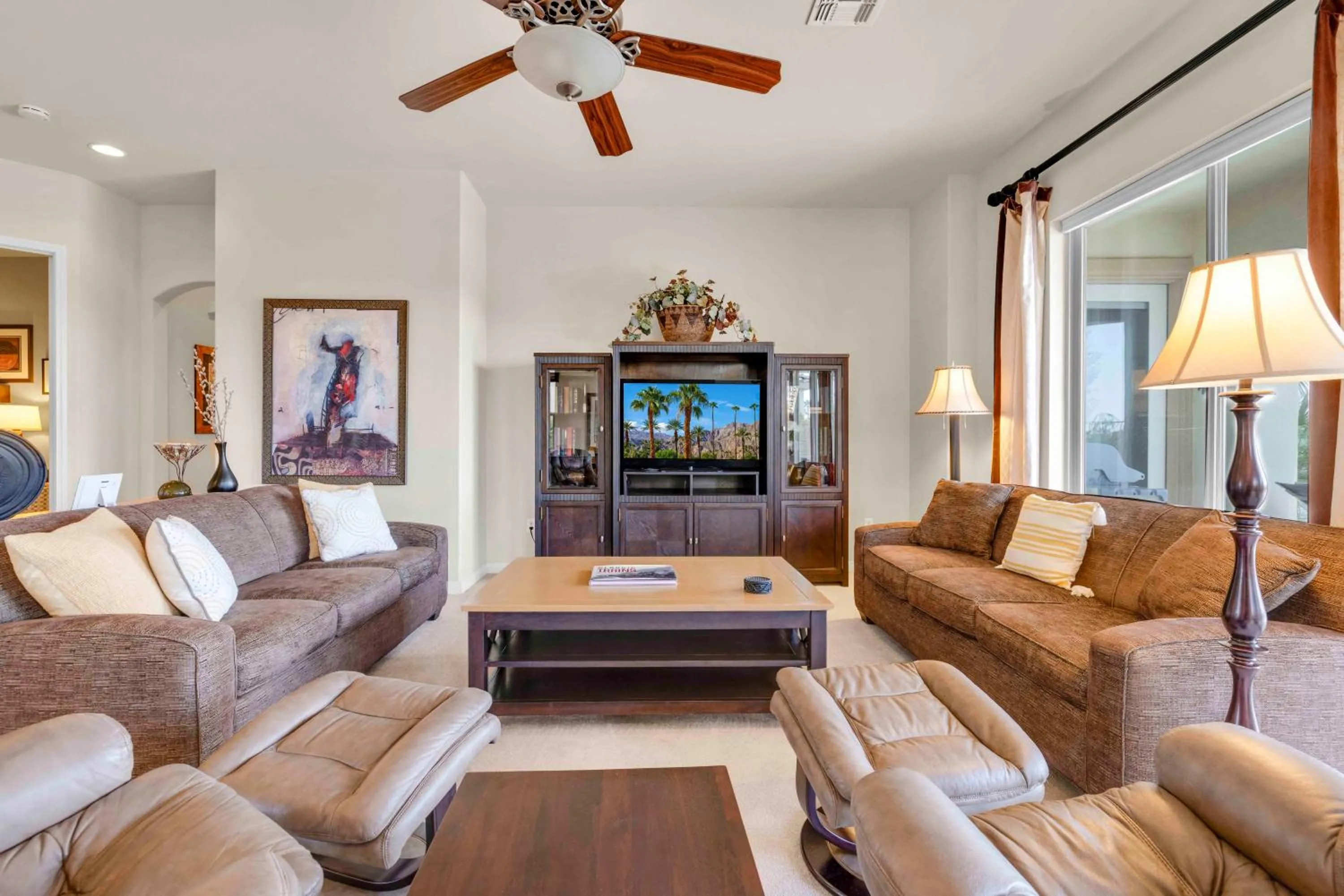 Living room in Desert Fairway Oasis