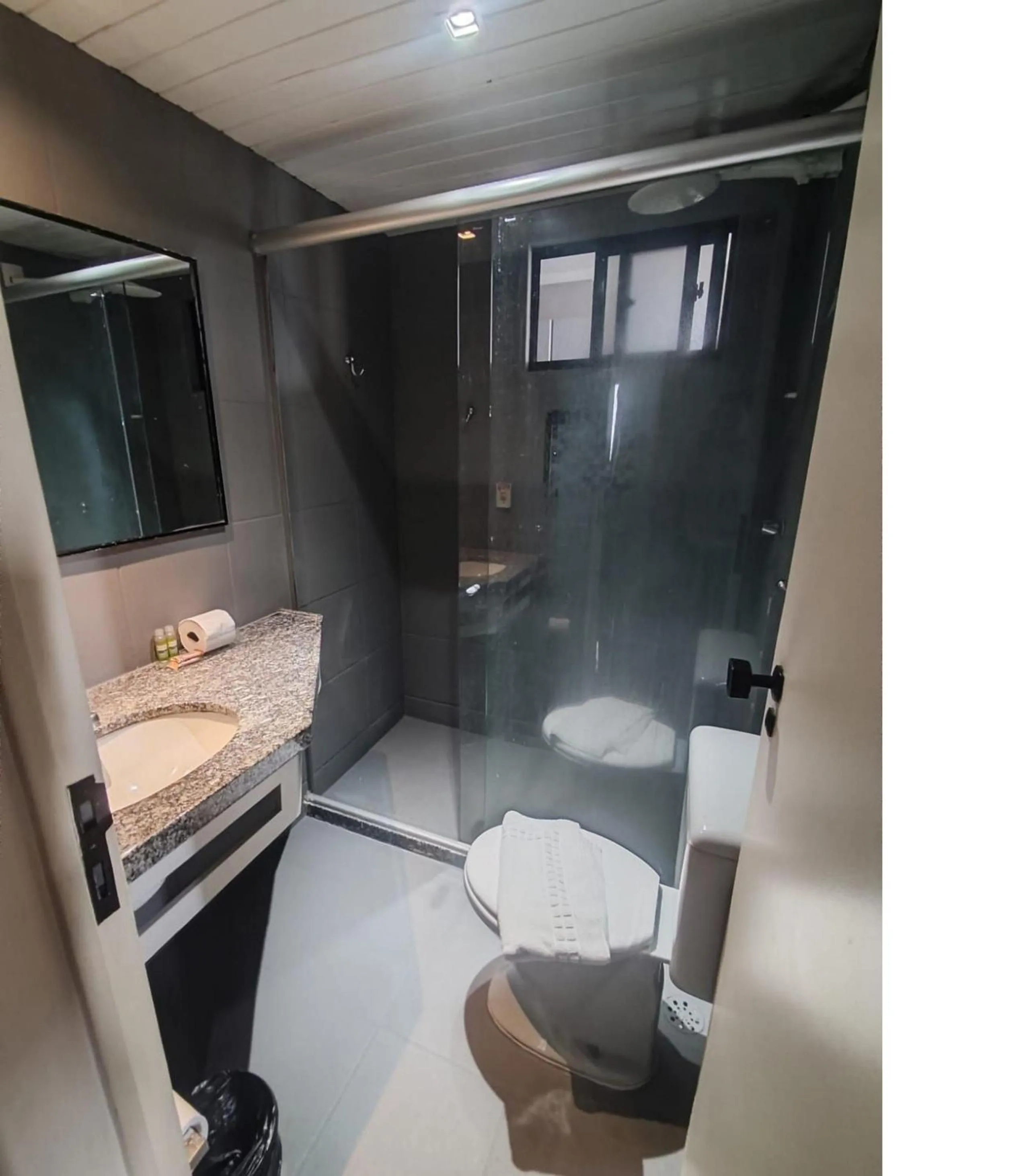 Toilet in Spazzio Residence