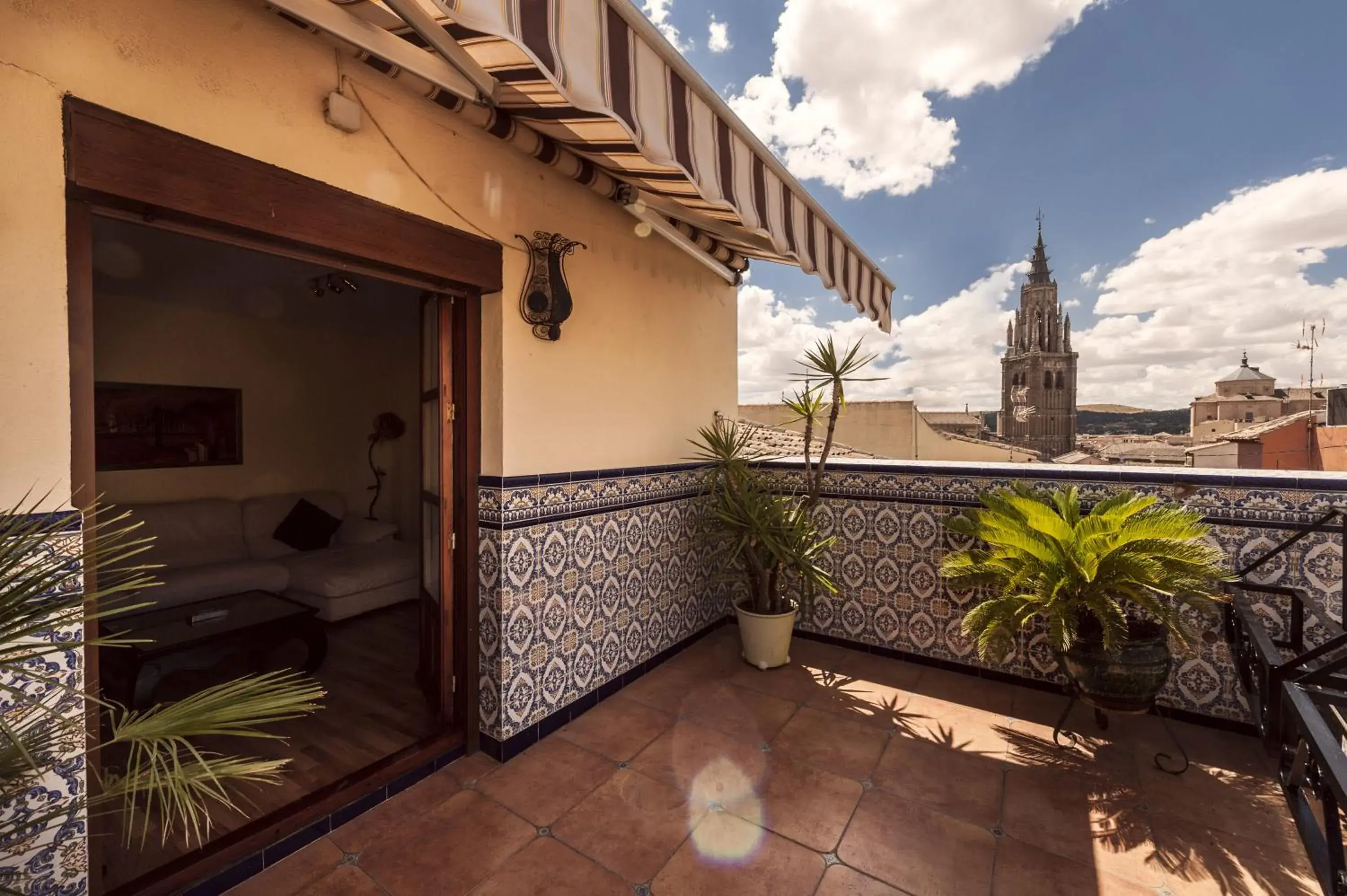 Apartment Suite with Terrace in Atico-Terraza Imperial Apartment Suite with Terrace in Atico-Terraza Imperial