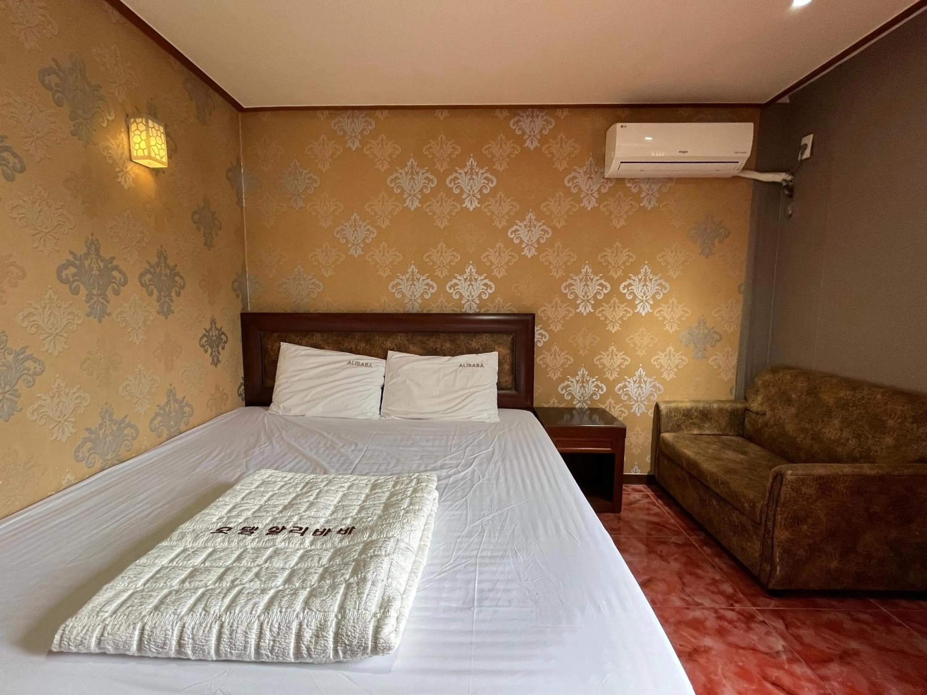 Motel Alibaba