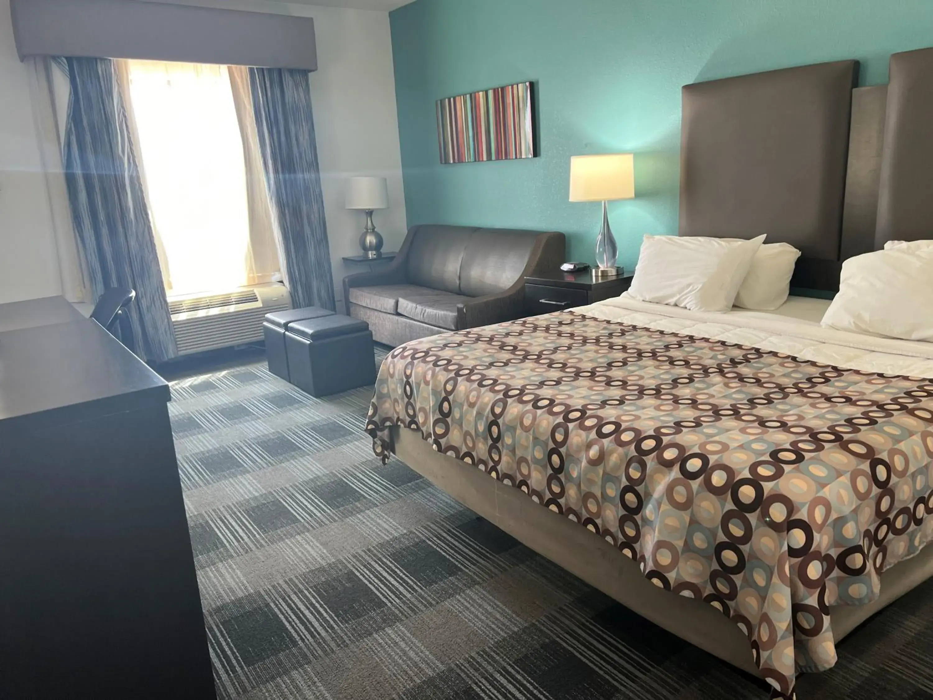 Bed in Days Inn by Wyndham Alva Bed in Days Inn by Wyndham Alva