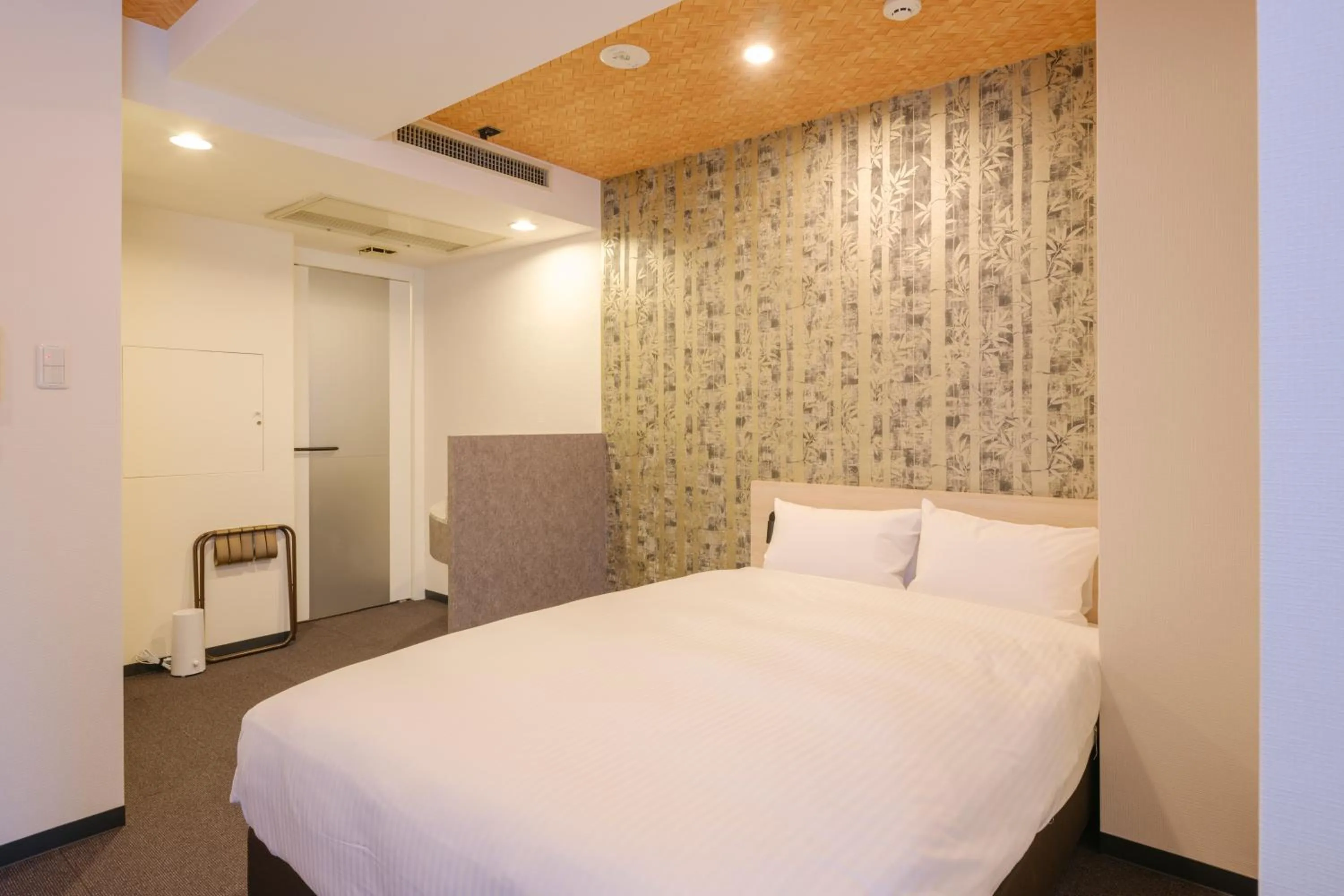 Photo of the whole room, Bed in Tosei Hotel Cocone Chiba Chuo