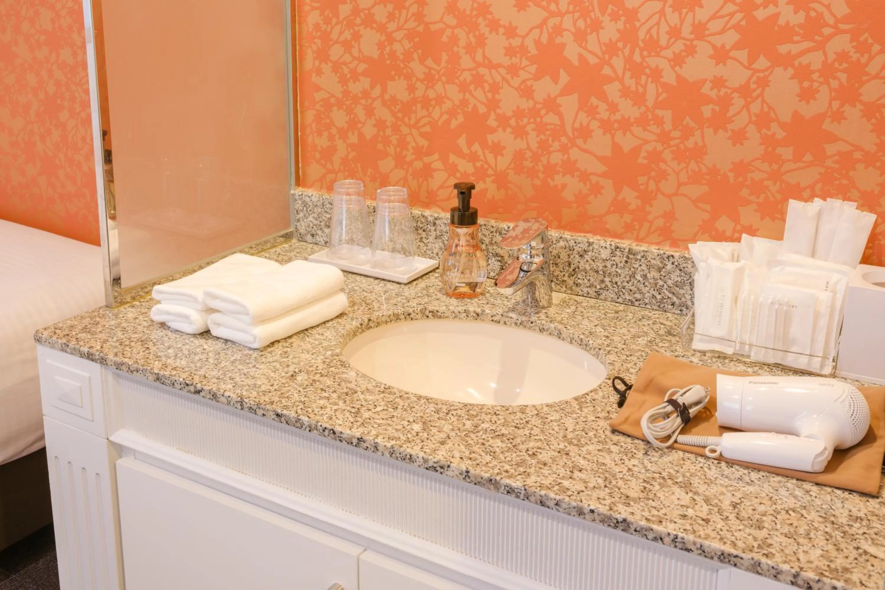 Photo of the whole room in Tosei Hotel Cocone Chiba Chuo