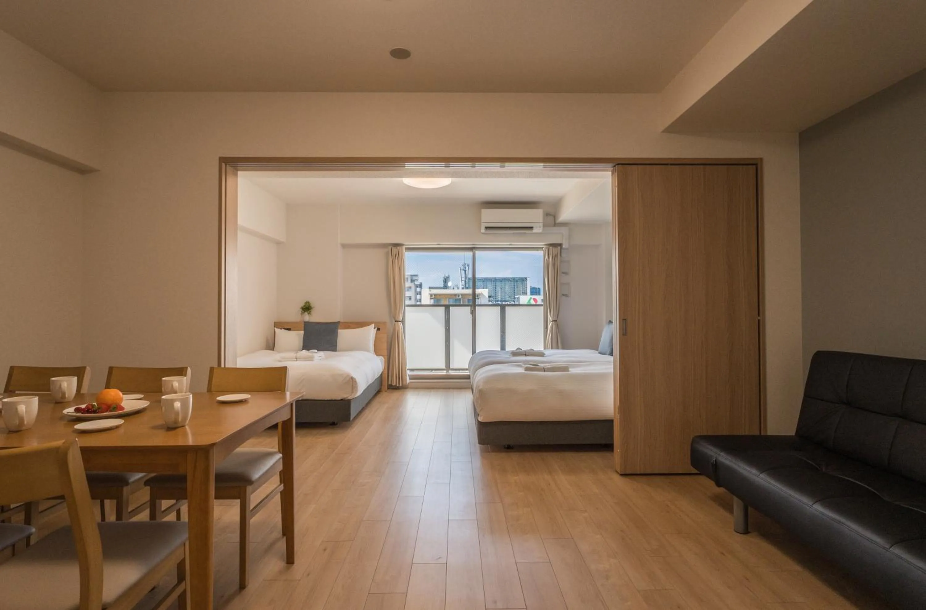 ESLEAD HOTEL Namba Kuromon