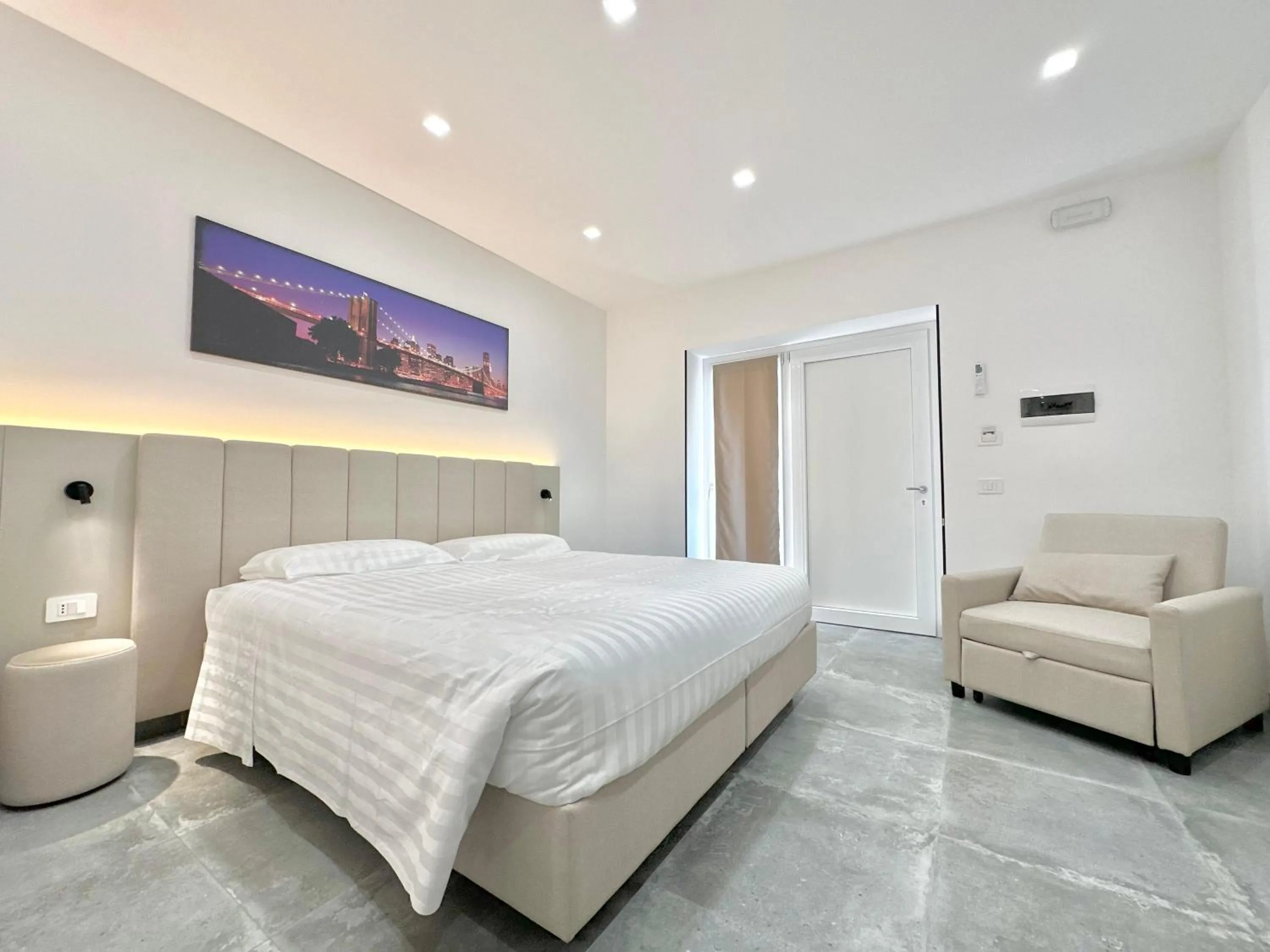 Double Room in Hotel Ohana