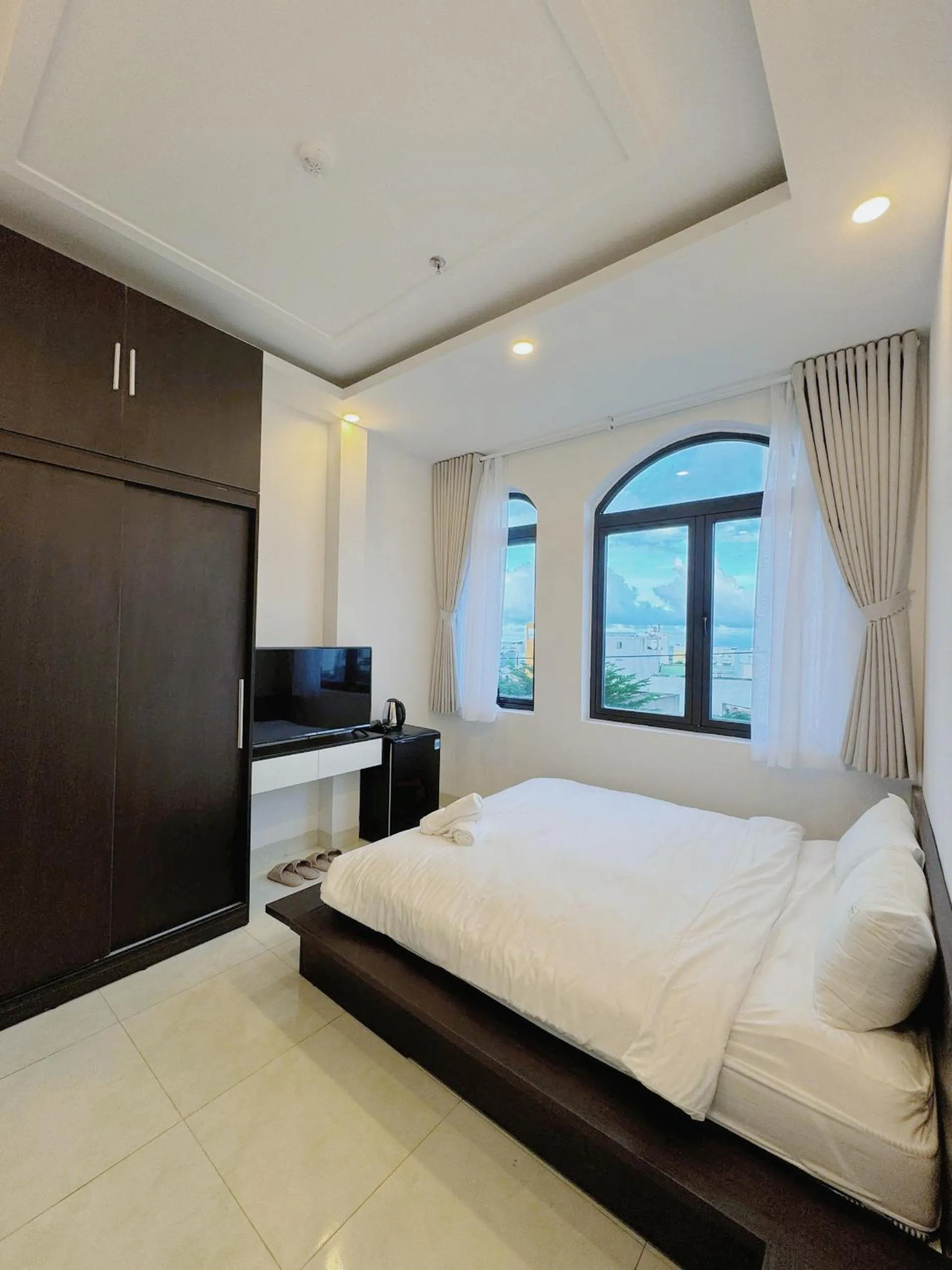 Deluxe Double Room in Ania Beachside Hotel Da Nang